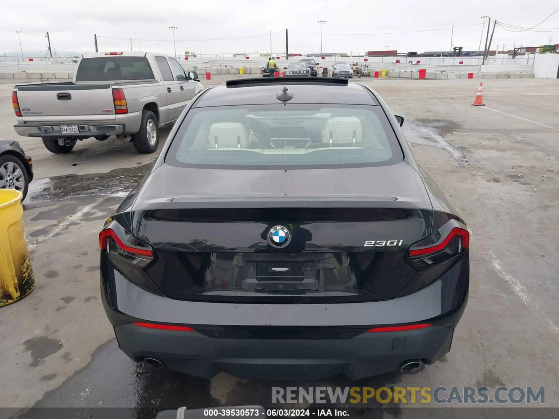 16 fotografías del automóvil dañado 3MW23CM01N8C18082 BMW 230 2022