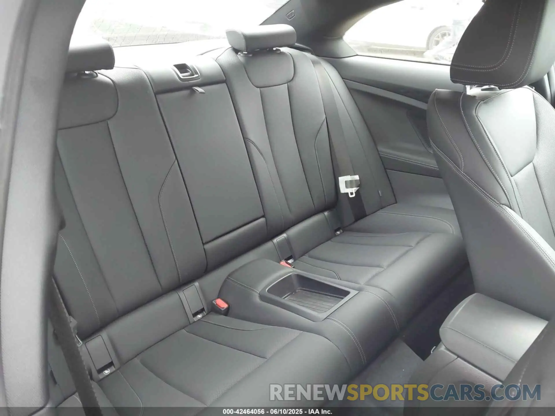 8 fotografías del automóvil dañado 3MW23CM02N8C20892 BMW 230 2022