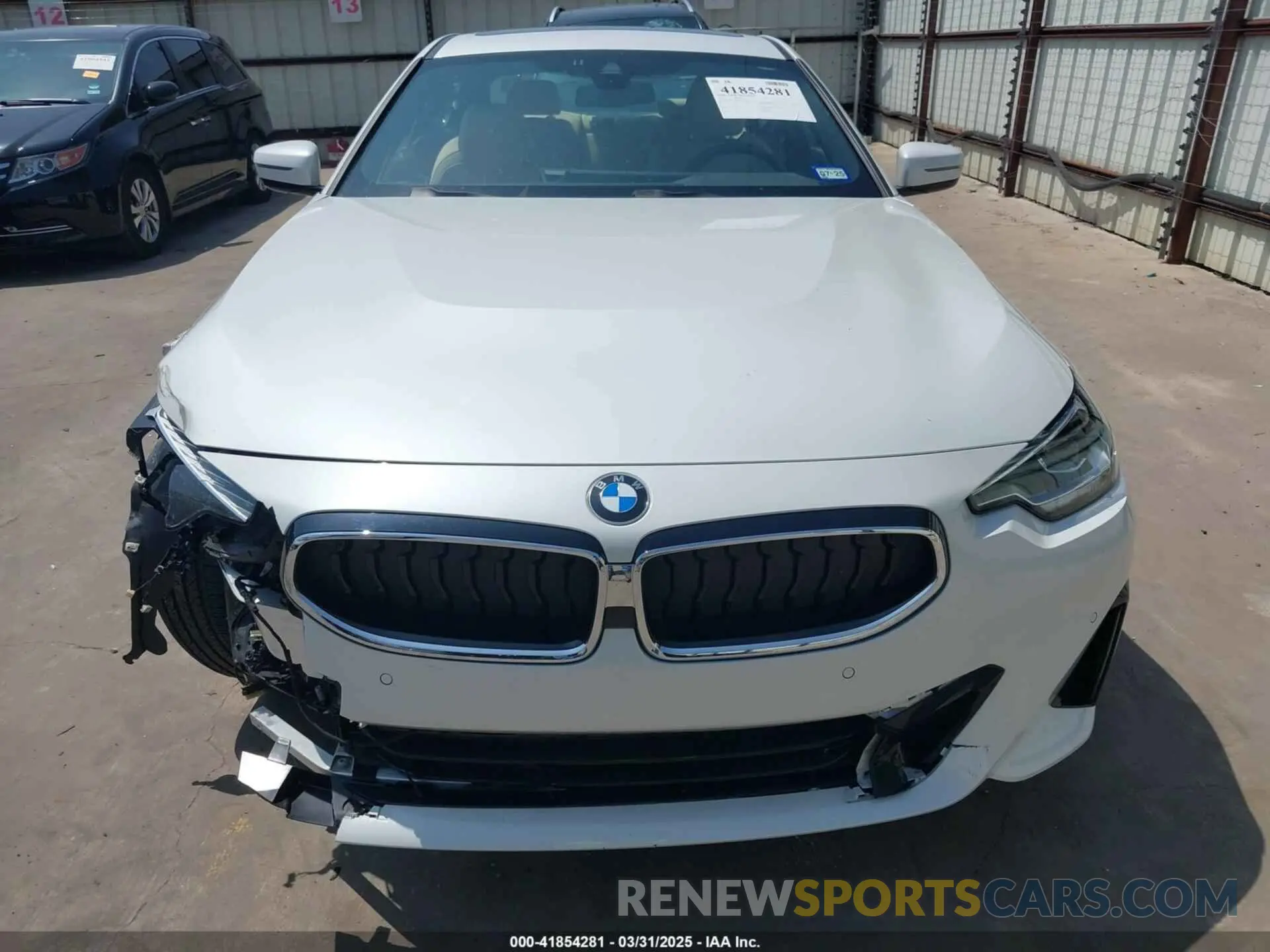13 fotografías del automóvil dañado 3MW23CM08P8D62439 BMW 230 2023