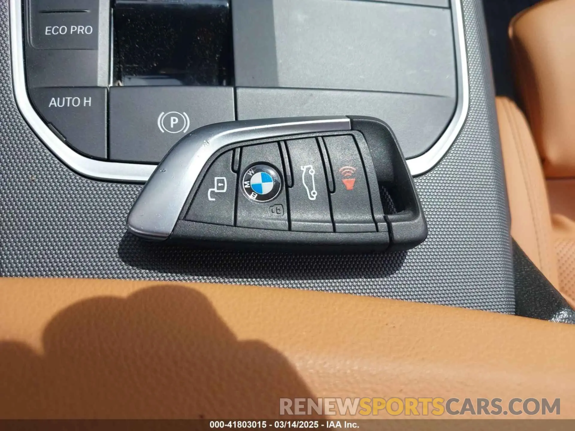 11 fotografías del automóvil dañado 3MW23CM05R8E25175 BMW 230 2024