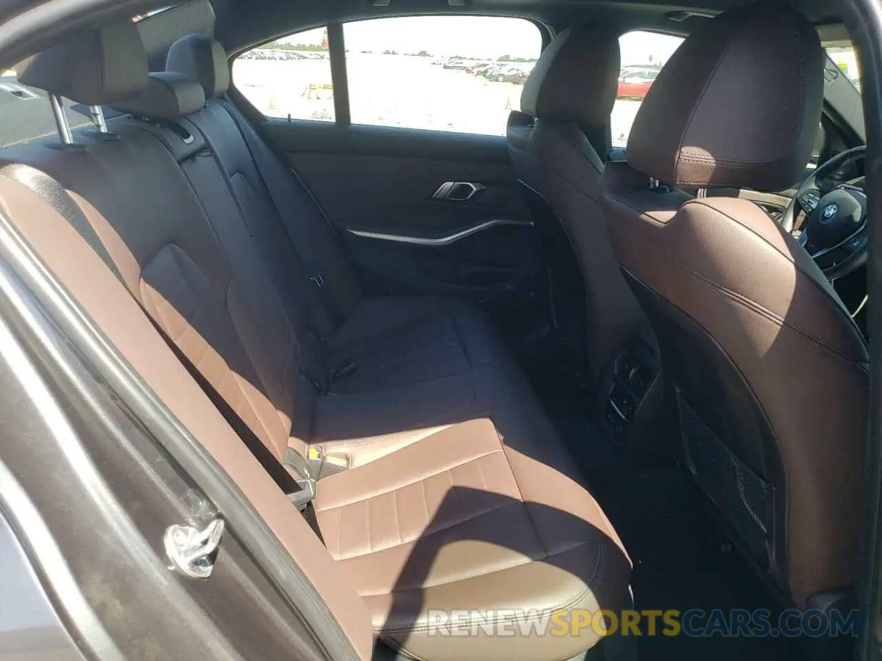 10 fotografías del automóvil dañado 3MW5R1J51K8B02344 BMW 3 SERIES 2019