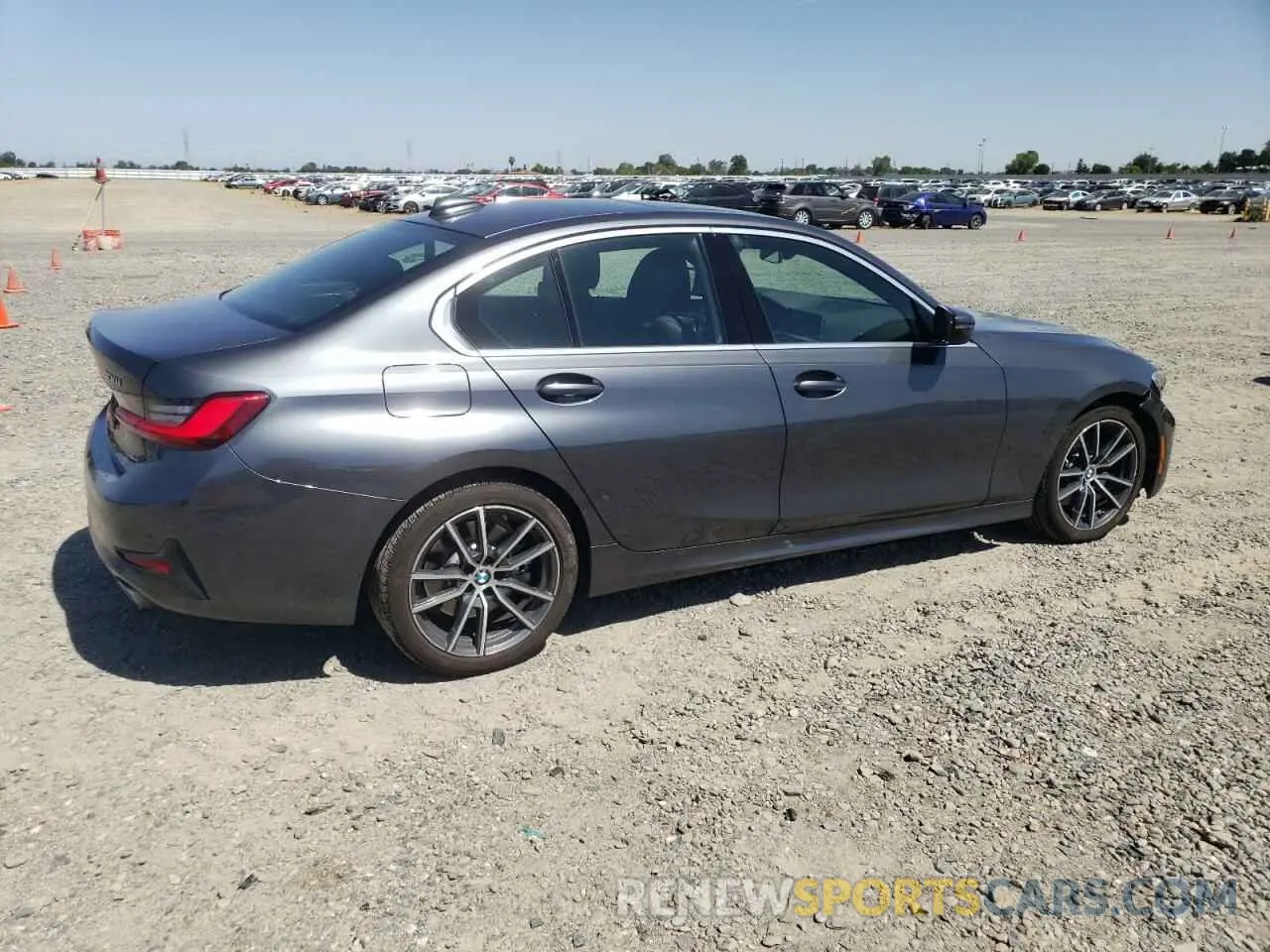 3 fotografías del automóvil dañado 3MW5R1J51K8B02344 BMW 3 SERIES 2019