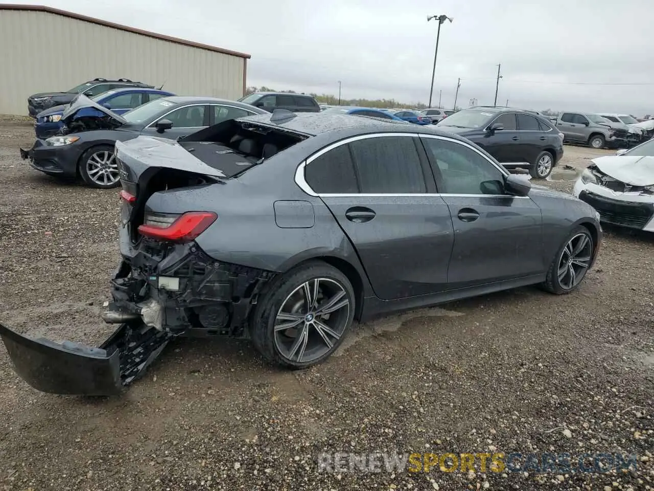 3 fotografías del automóvil dañado 3MW5R1J53K8B00546 BMW 3 SERIES 2019