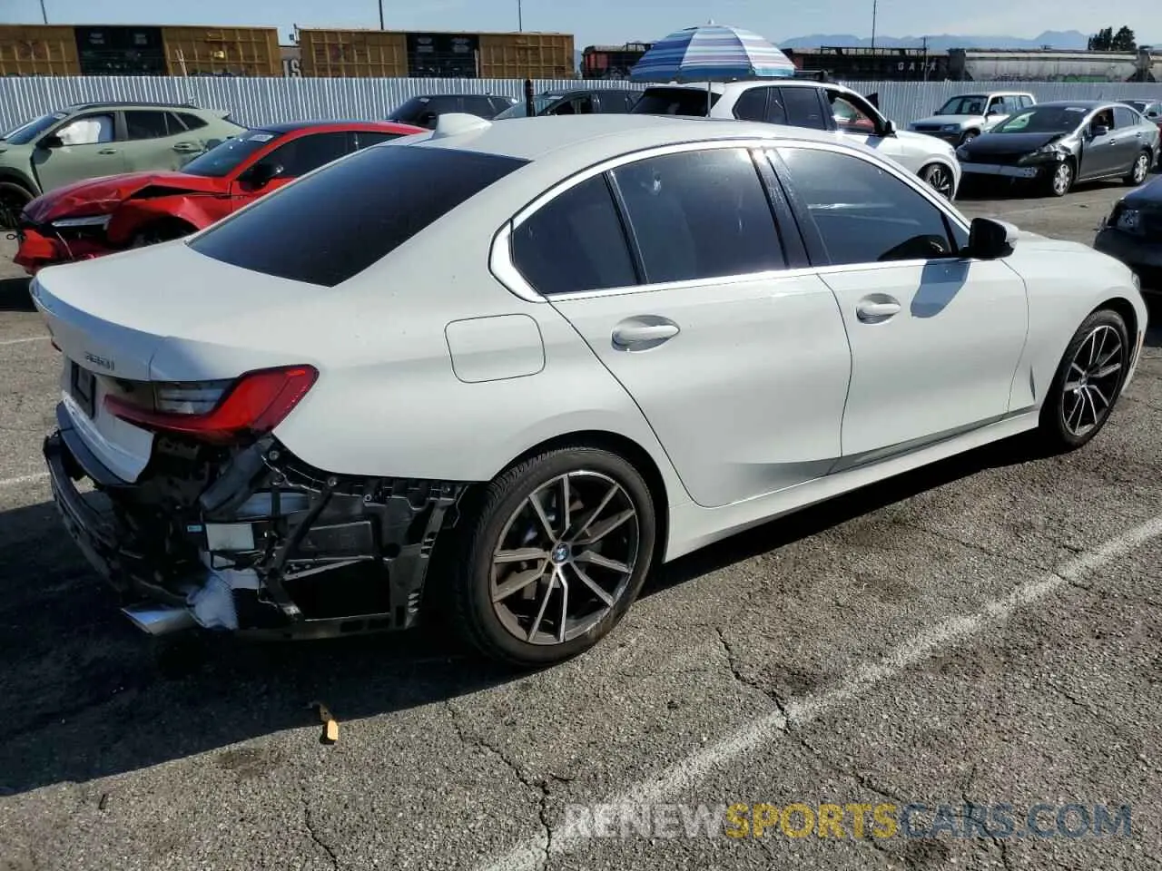 3 fotografías del automóvil dañado 3MW5R1J54K8B00443 BMW 3 SERIES 2019