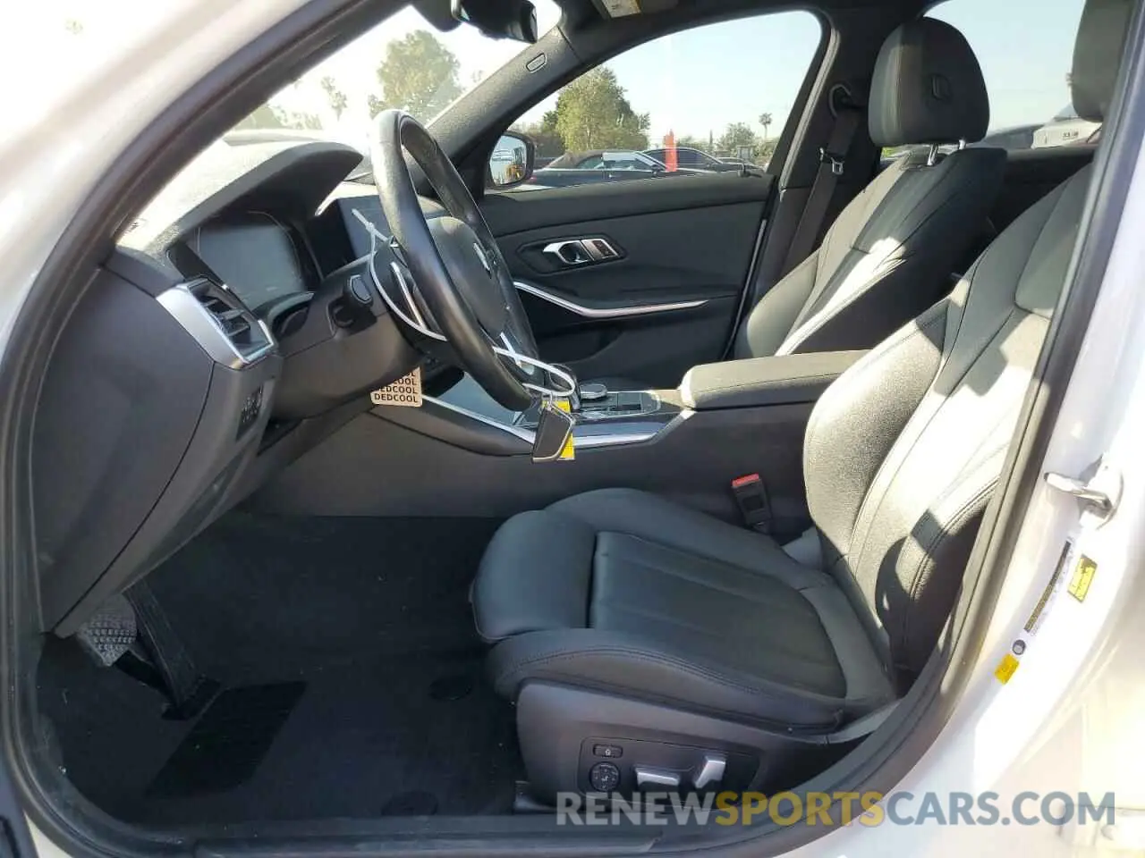 7 fotografías del automóvil dañado 3MW5R1J54K8B00443 BMW 3 SERIES 2019