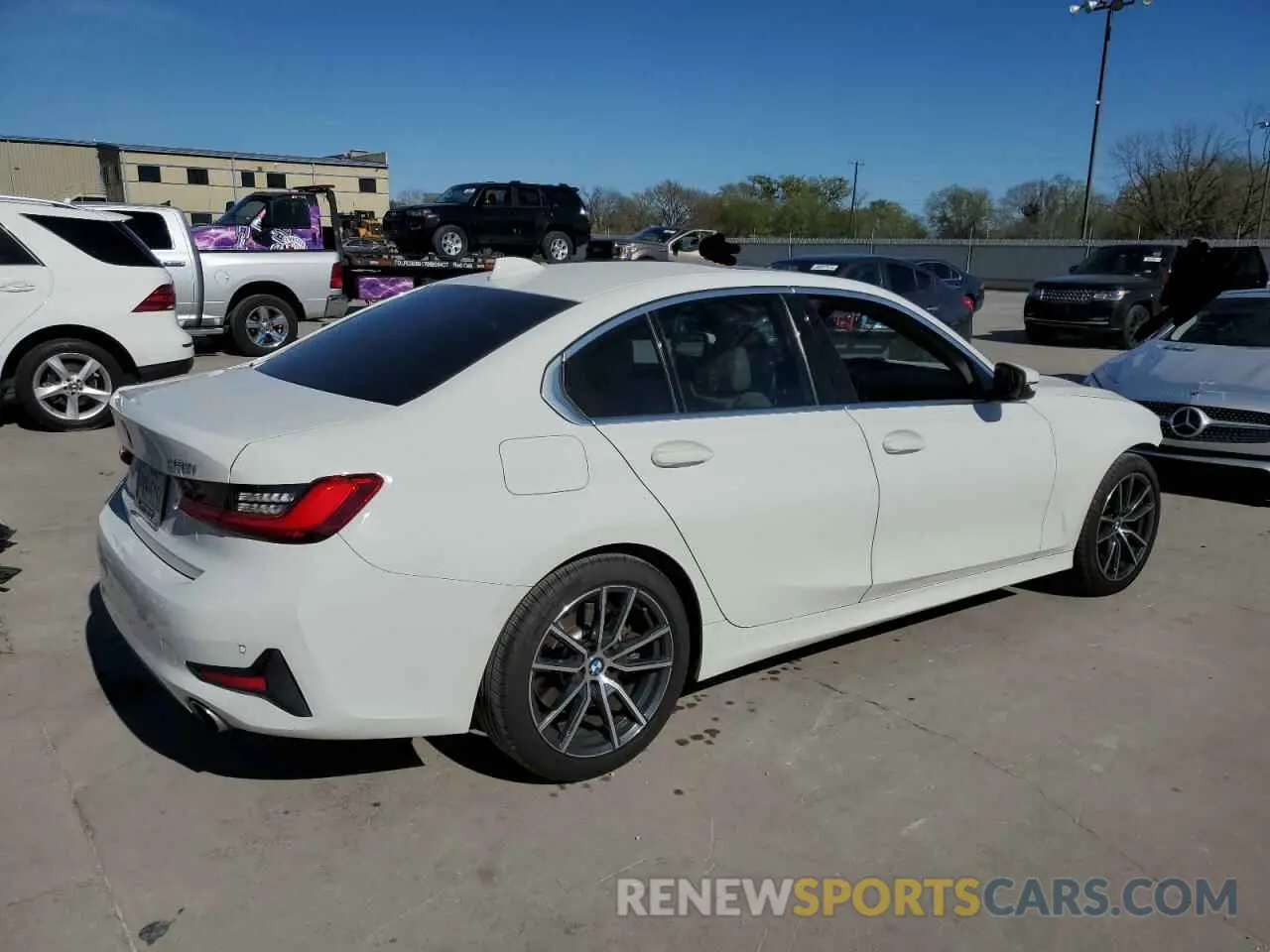 3 fotografías del automóvil dañado 3MW5R1J55K8B01407 BMW 3 SERIES 2019
