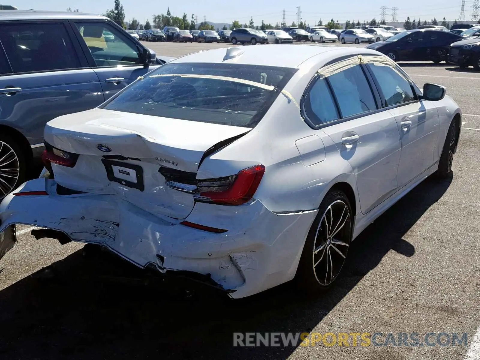 4 fotografías del automóvil dañado WBA5R1C52KAK12322 BMW 3 SERIES 2019