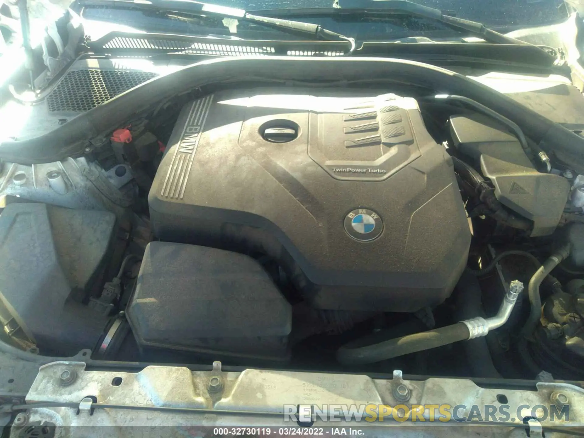 10 fotografías del automóvil dañado WBA5R1C54KAJ99394 BMW 3 SERIES 2019