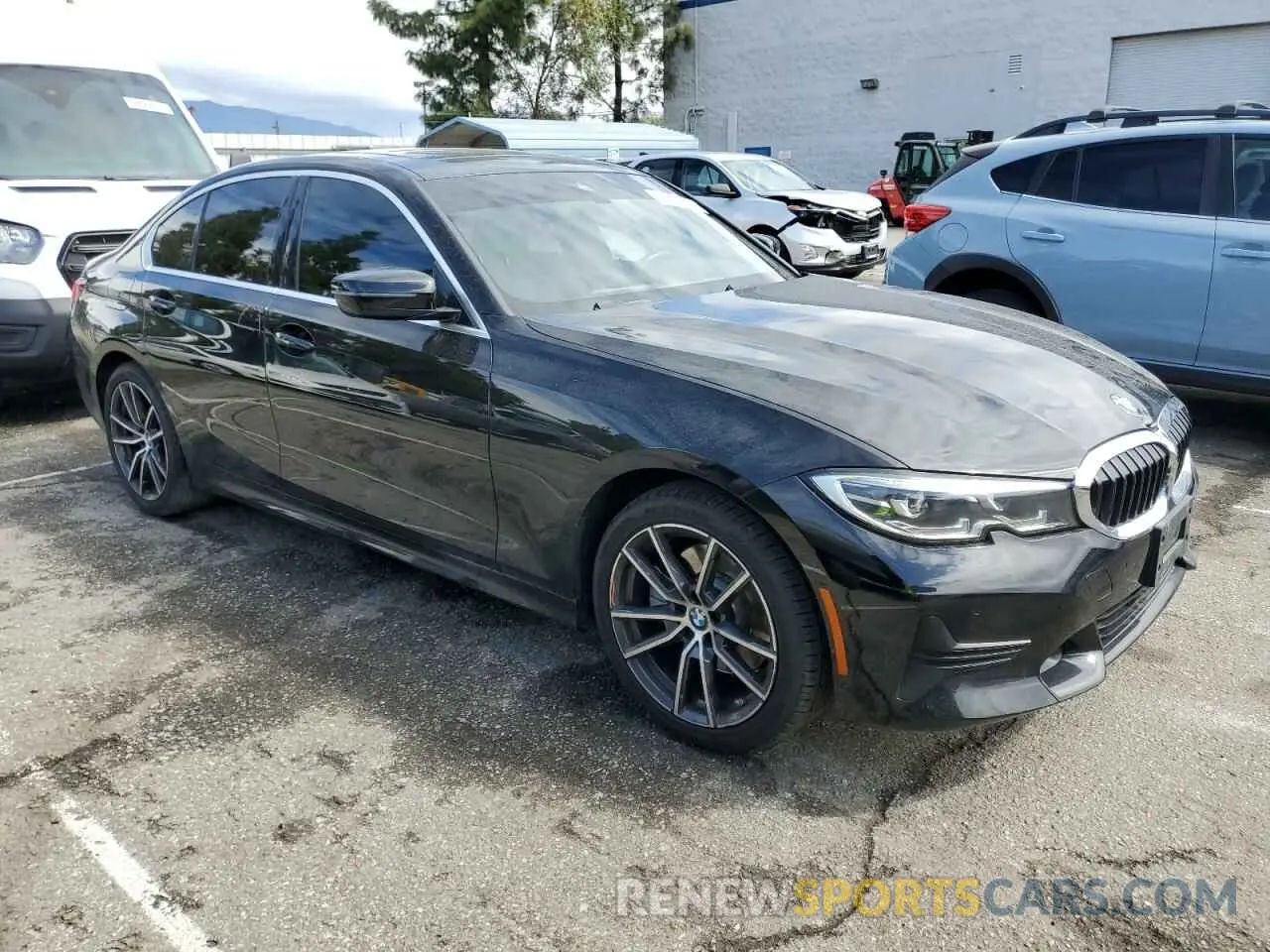 4 fotografías del automóvil dañado WBA5R1C54KFH09541 BMW 3 SERIES 2019