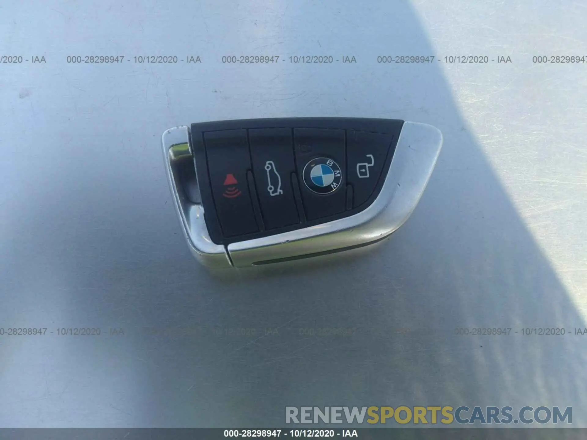 11 fotografías del automóvil dañado WBA5R1C56KAJ99963 BMW 3 SERIES 2019