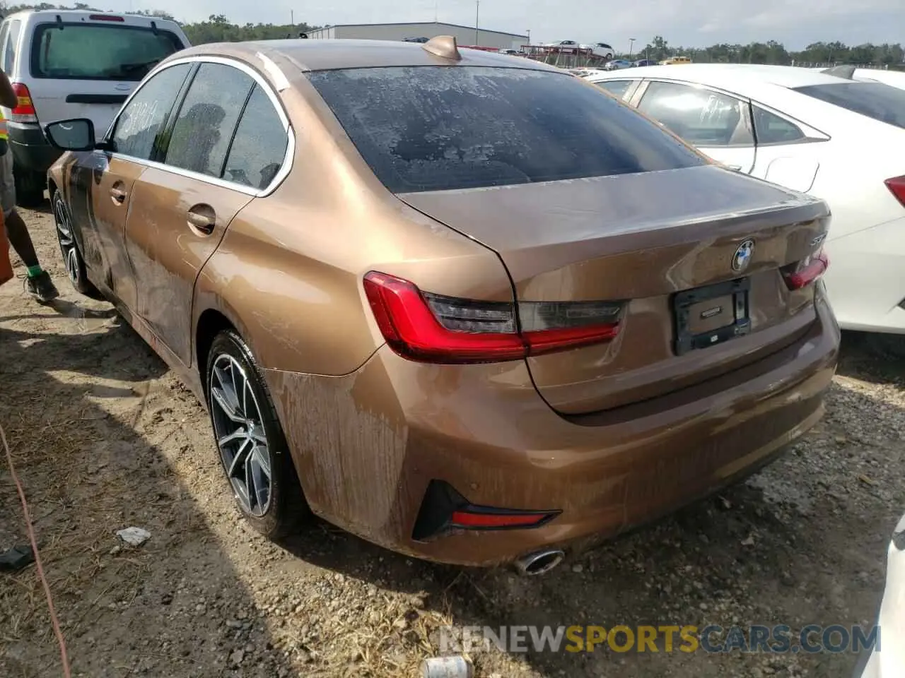 3 fotografías del automóvil dañado WBA5R1C56KAK10220 BMW 3 SERIES 2019