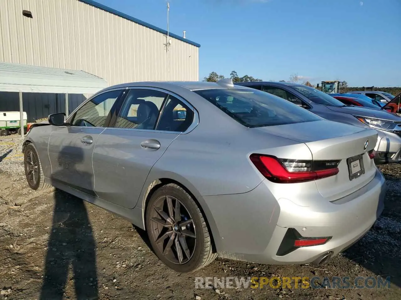 2 fotografías del automóvil dañado WBA5R1C56KFH01005 BMW 3 SERIES 2019