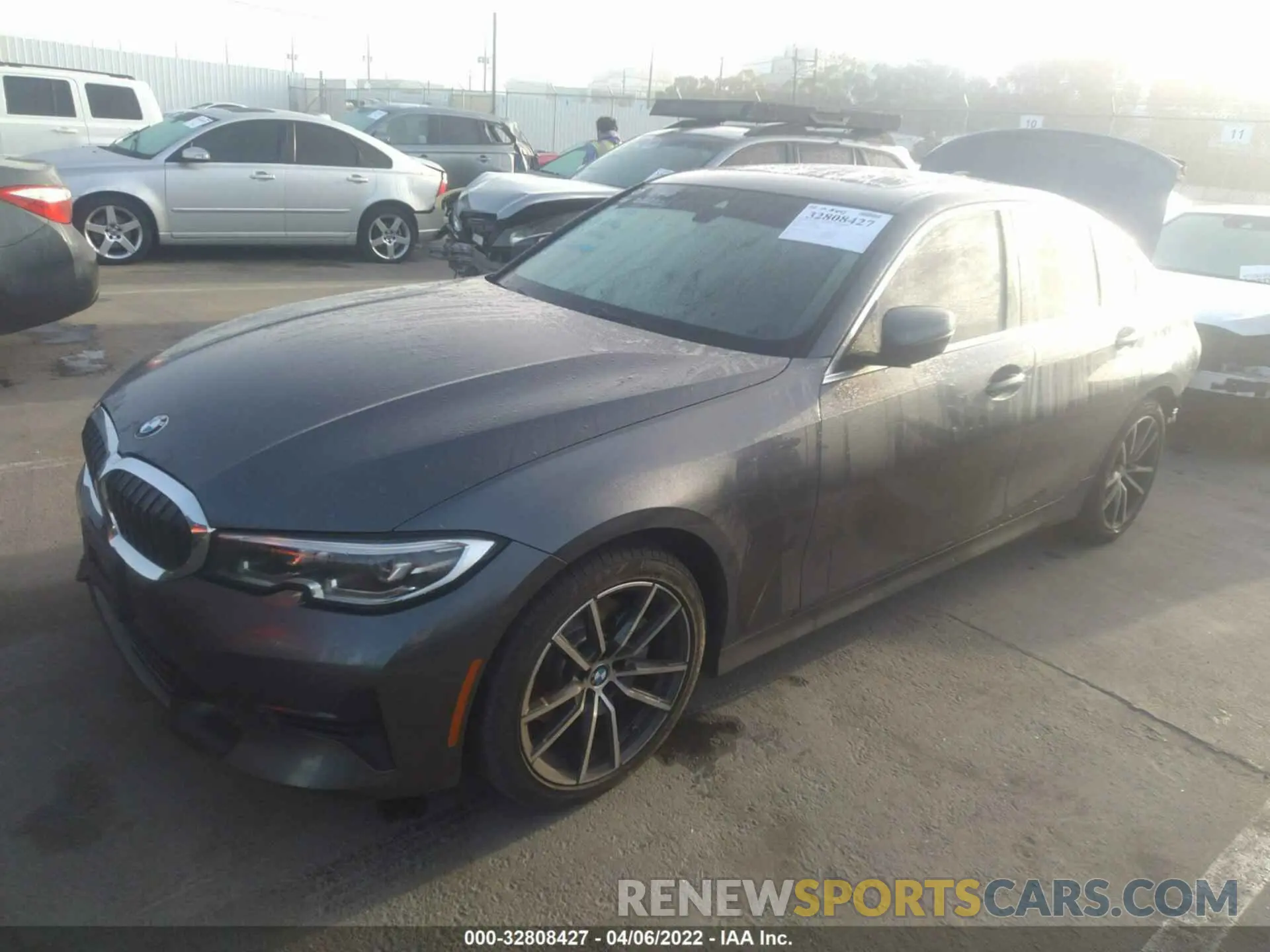 2 fotografías del automóvil dañado WBA5R1C57KFH19108 BMW 3 SERIES 2019