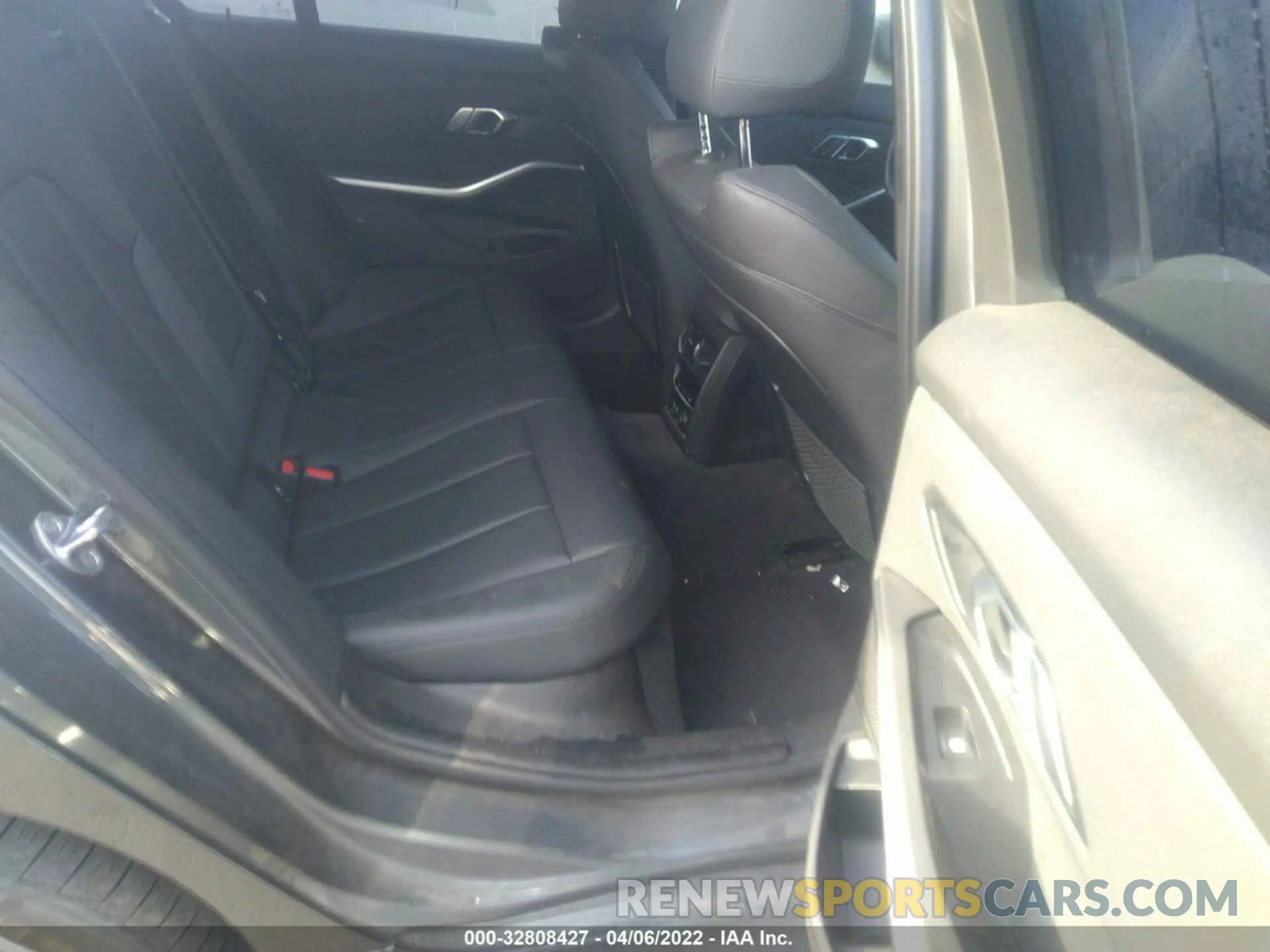 8 fotografías del automóvil dañado WBA5R1C57KFH19108 BMW 3 SERIES 2019