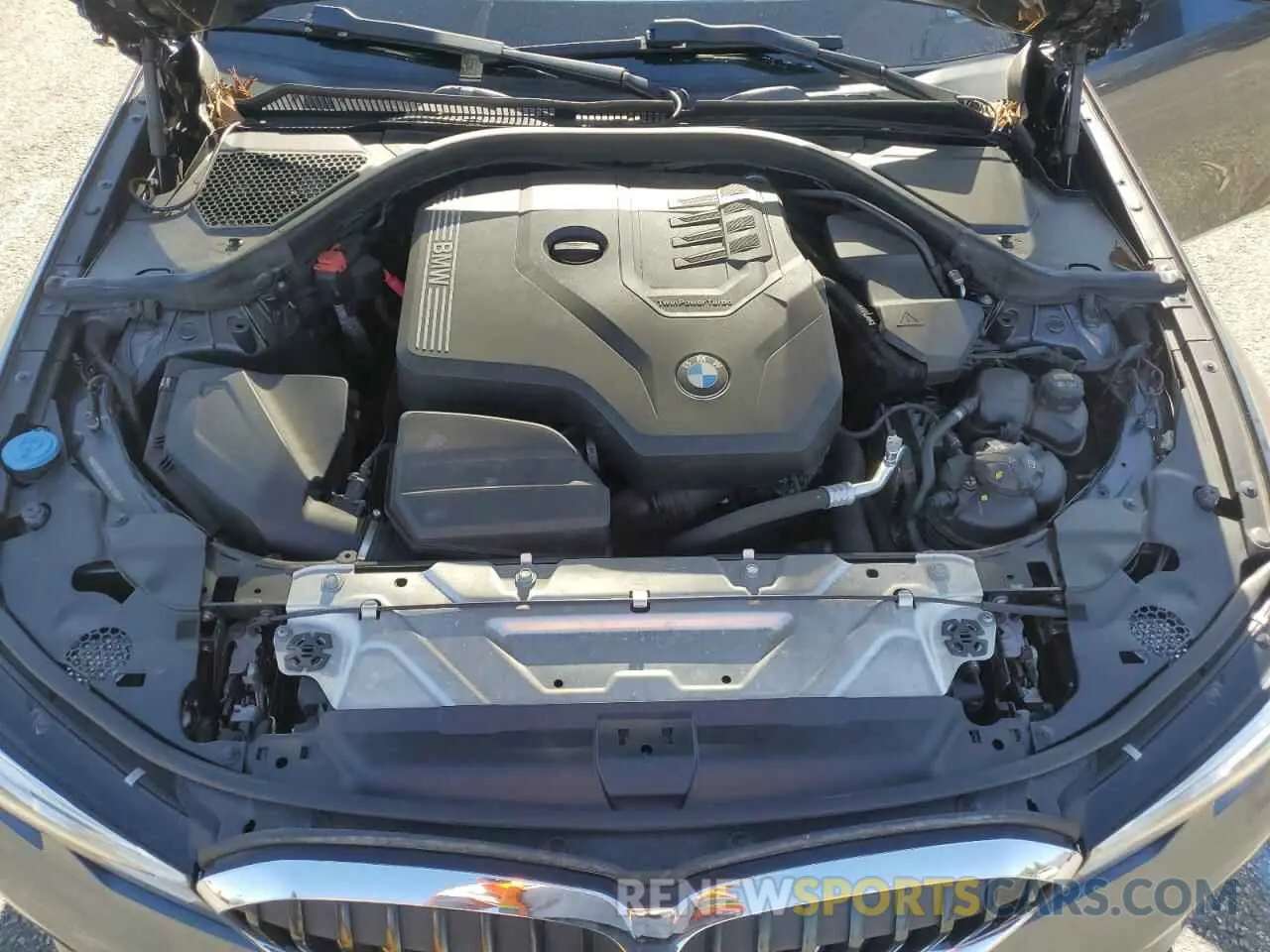 13 fotografías del automóvil dañado WBA5R1C57KFH22056 BMW 3 SERIES 2019