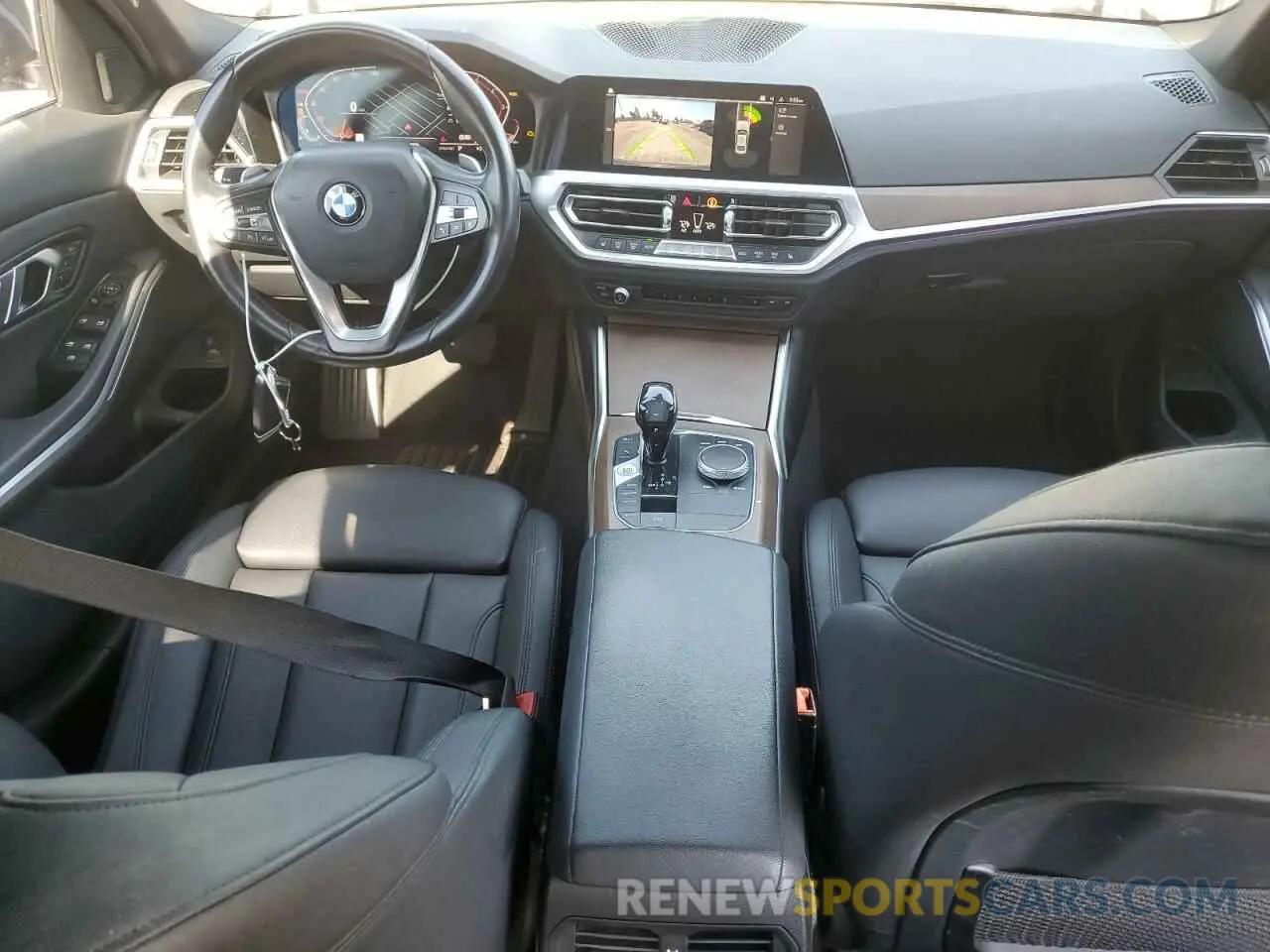 8 fotografías del automóvil dañado WBA5R1C57KFH22056 BMW 3 SERIES 2019