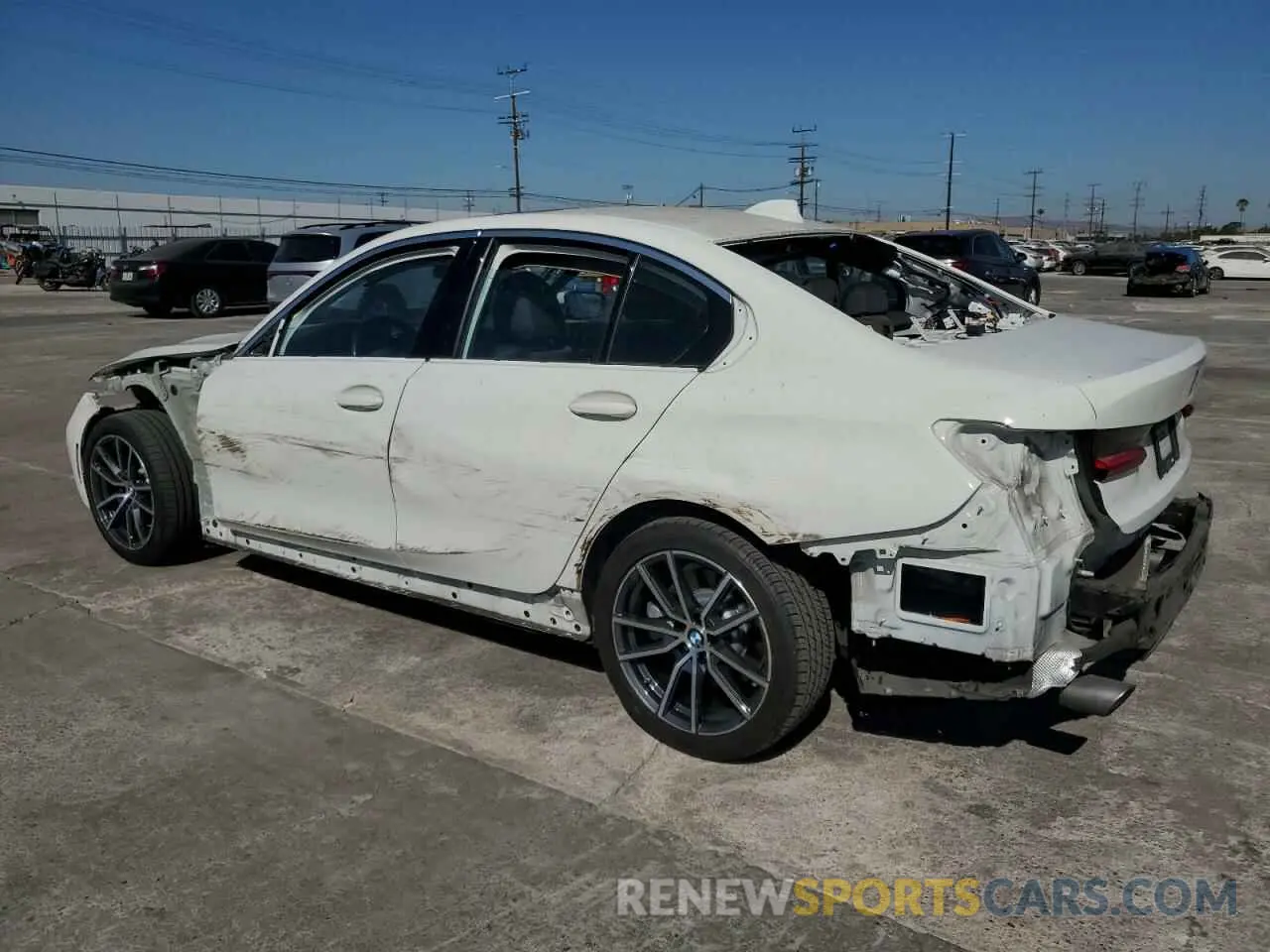 2 fotografías del automóvil dañado WBA5R1C58KAK07075 BMW 3 SERIES 2019