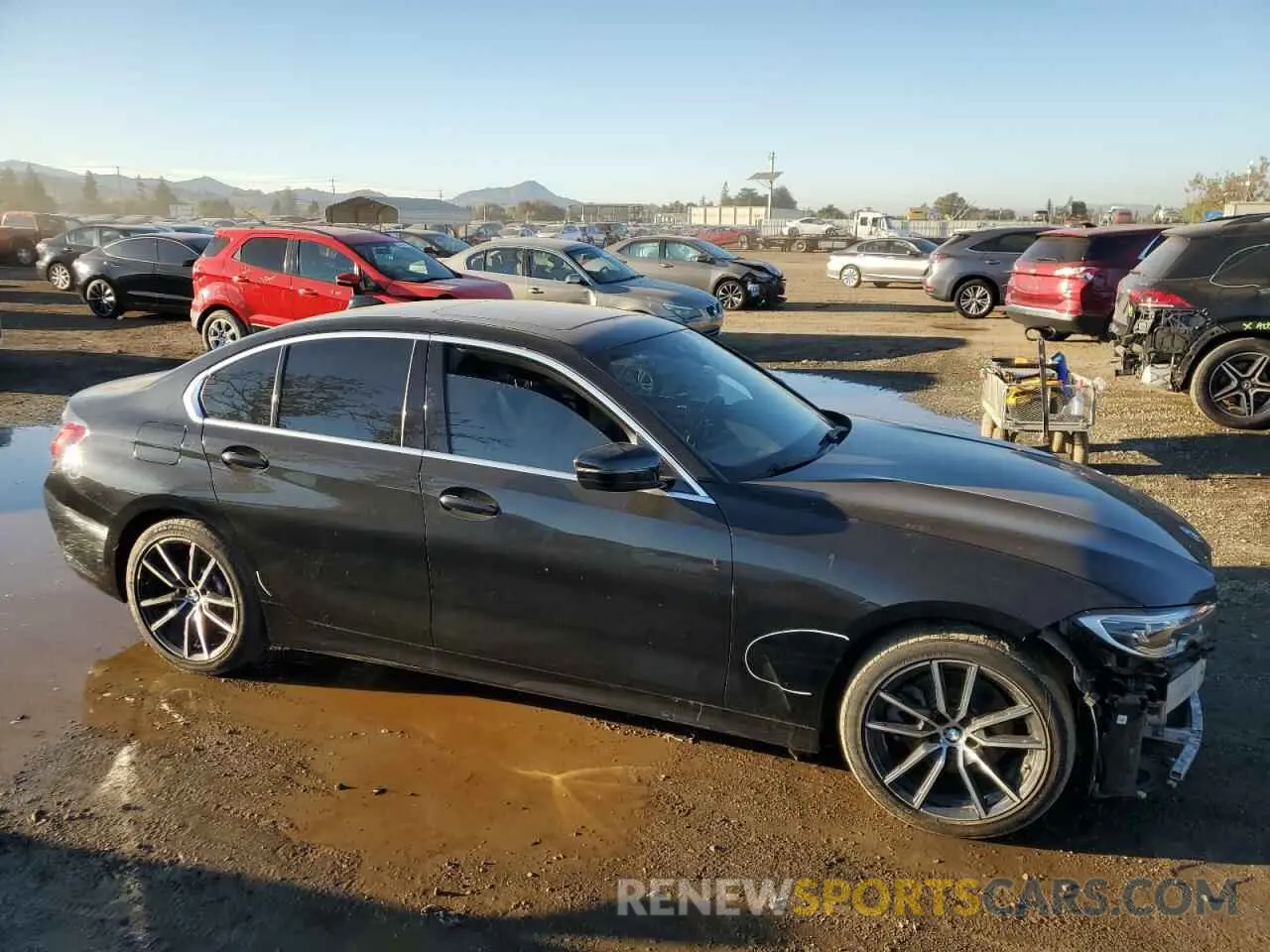 4 fotografías del automóvil dañado WBA5R1C5XKAK09376 BMW 3 SERIES 2019