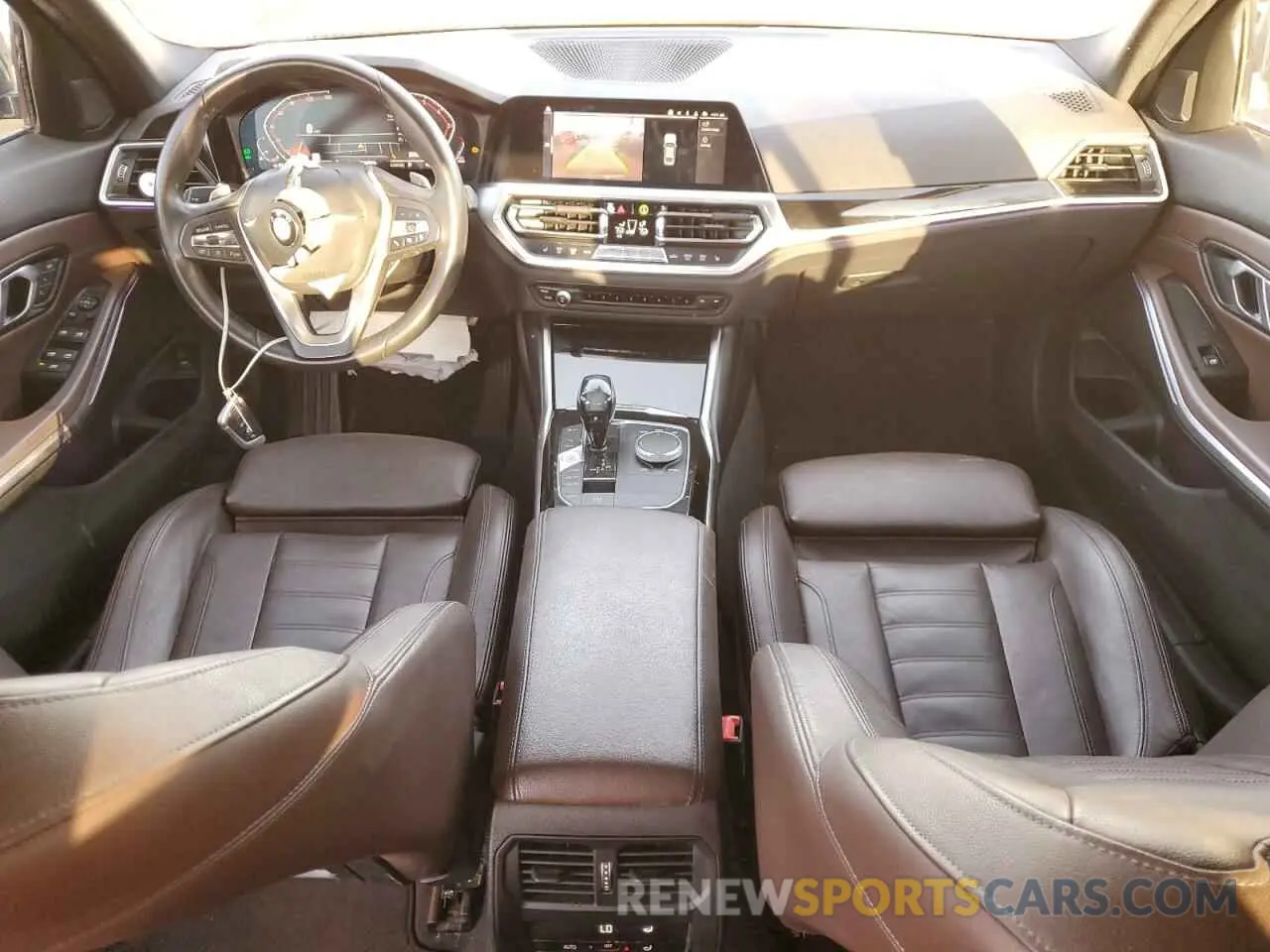 8 fotografías del automóvil dañado WBA5R1C5XKAK09376 BMW 3 SERIES 2019