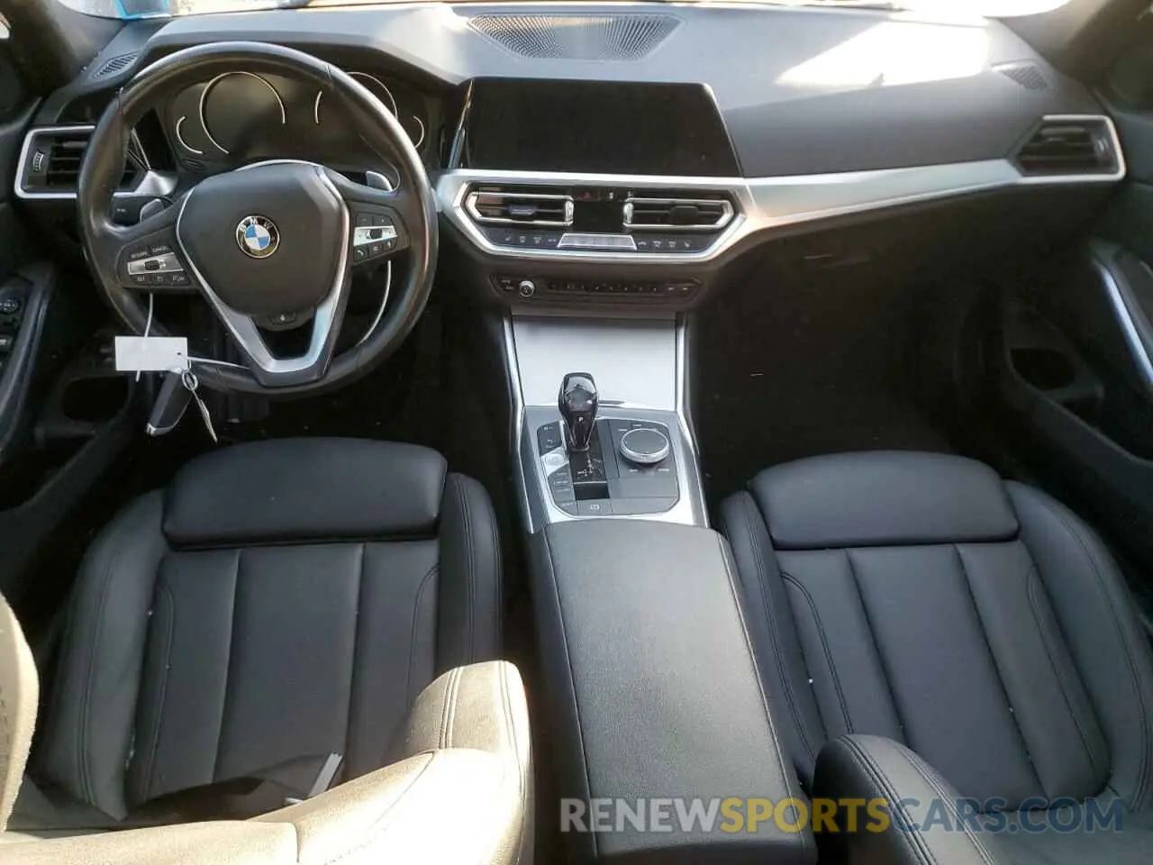 8 fotografías del automóvil dañado WBA5R7C52KAJ84380 BMW 3 SERIES 2019