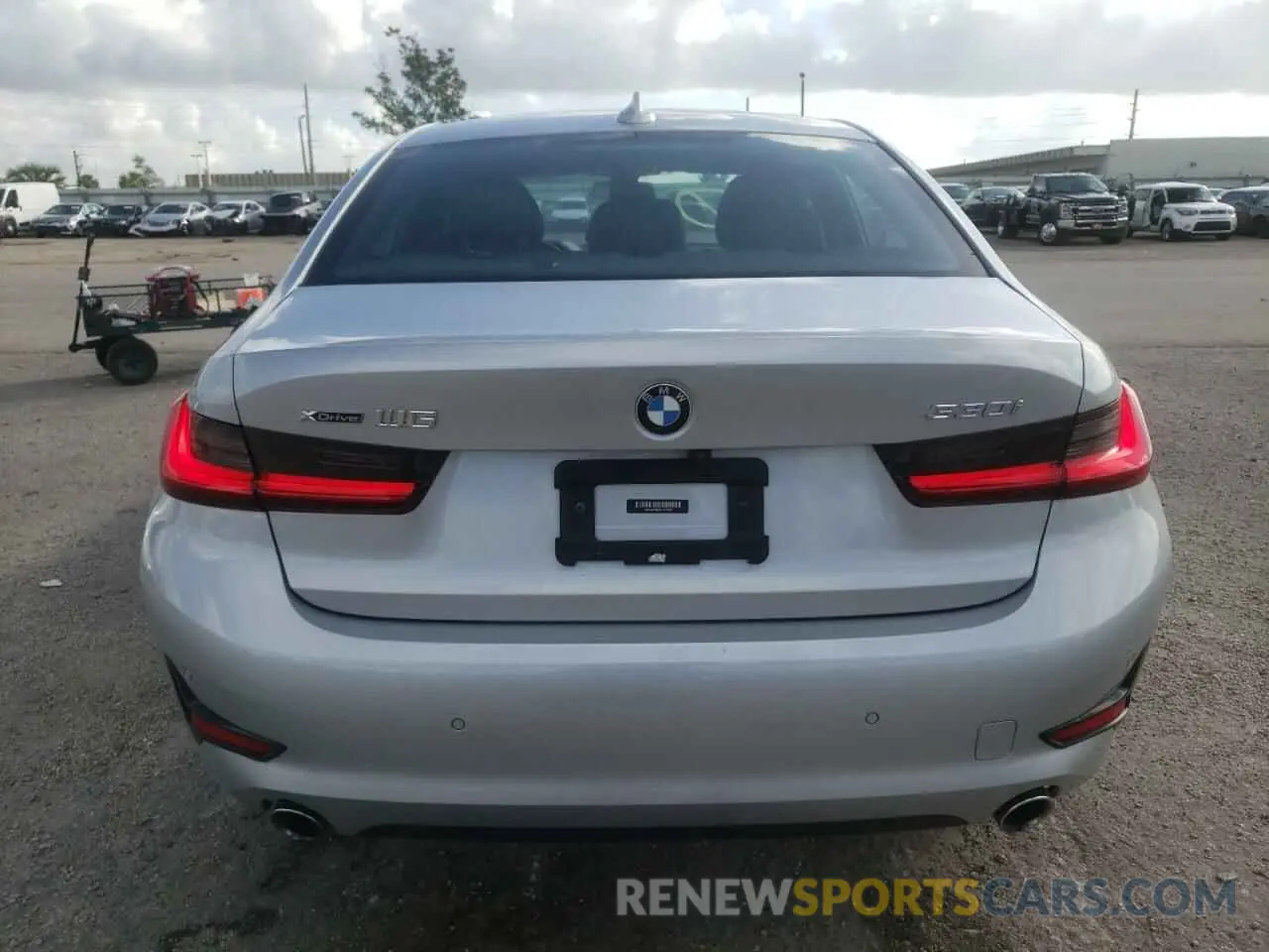 6 fotografías del automóvil dañado WBA5R7C53KFH23045 BMW 3 SERIES 2019