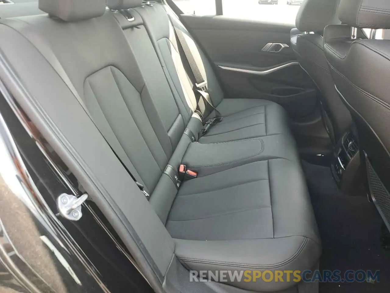 10 fotografías del automóvil dañado WBA5R7C55KAJ82185 BMW 3 SERIES 2019