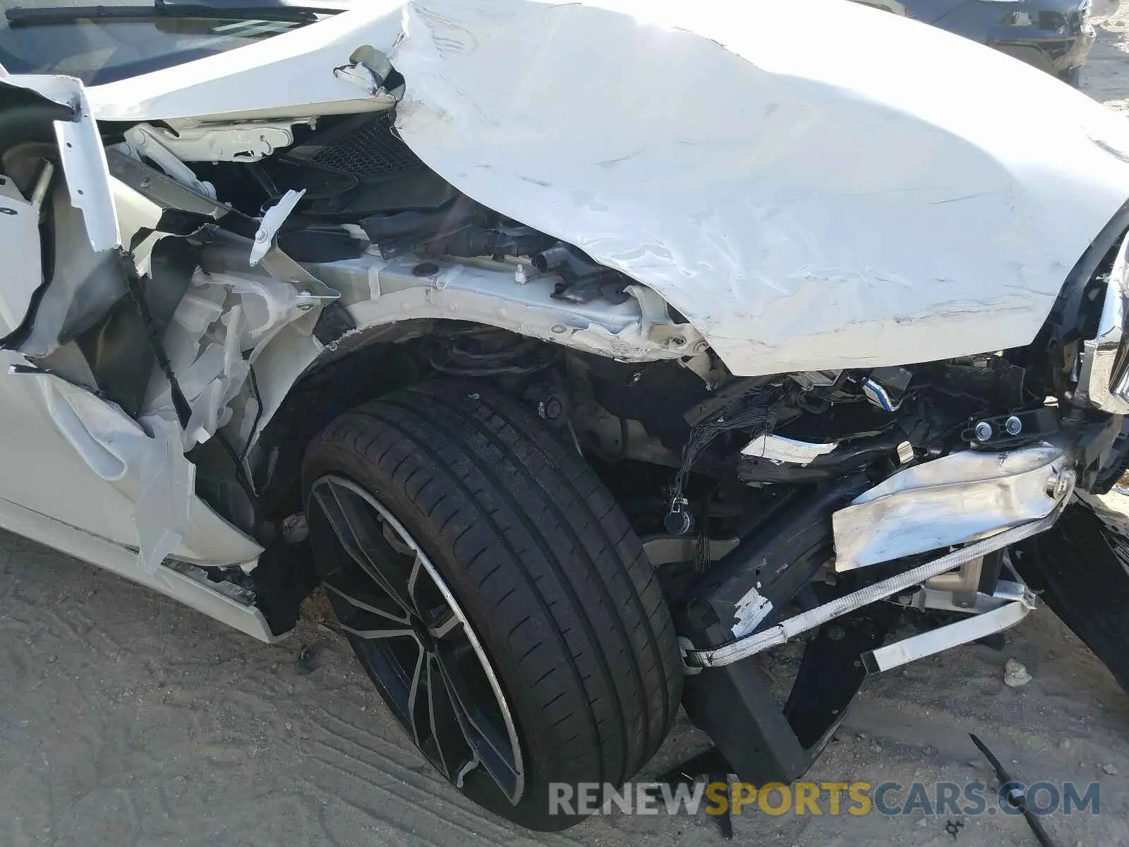 9 fotografías del automóvil dañado WBA5R7C56KAE82546 BMW 3 SERIES 2019
