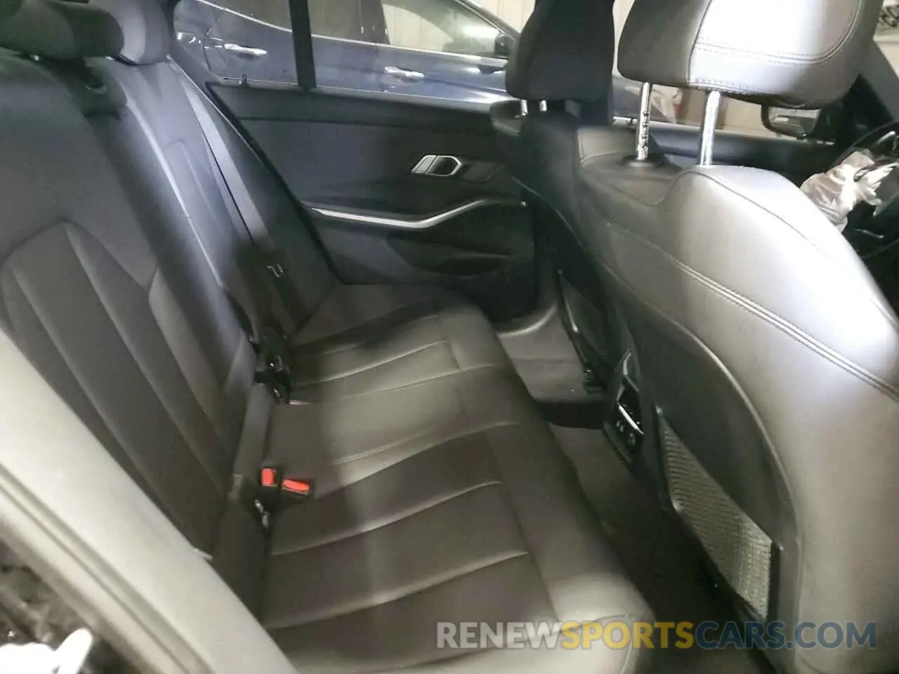 10 fotografías del automóvil dañado WBA5R7C56KAJ80526 BMW 3 SERIES 2019