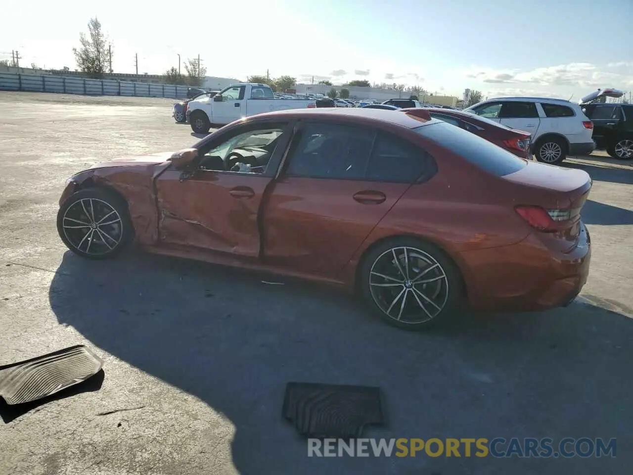 2 fotografías del automóvil dañado 3MW5R1J05L8B34879 BMW 3 SERIES 2020
