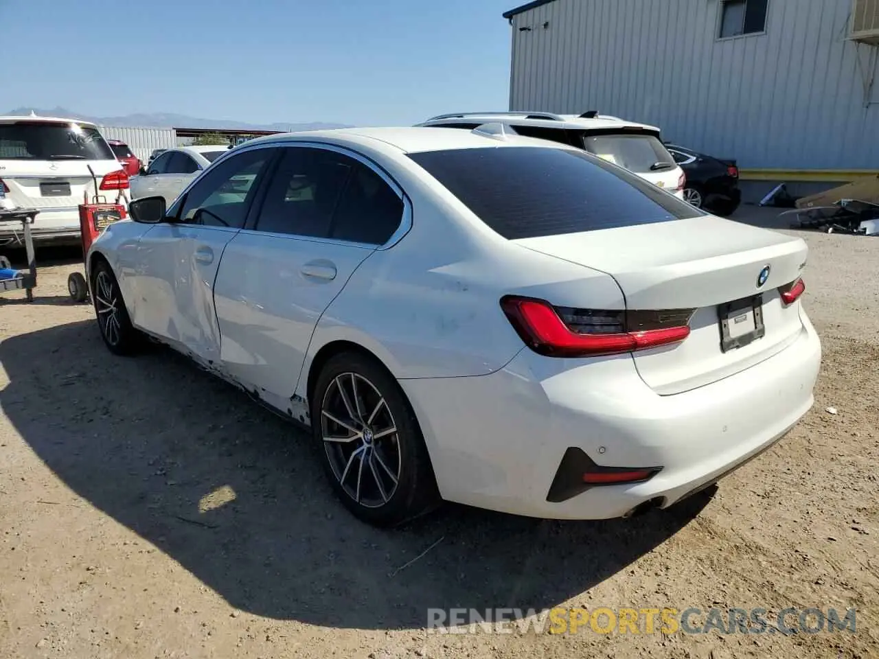 2 fotografías del automóvil dañado 3MW5R1J07L8B13967 BMW 3 SERIES 2020