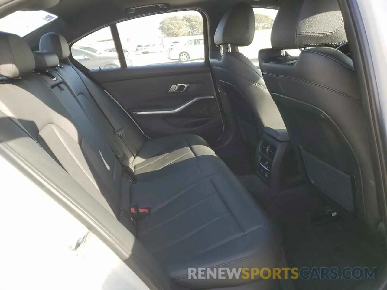10 fotografías del automóvil dañado WBA5R1C08LFH39650 BMW 3 SERIES 2020