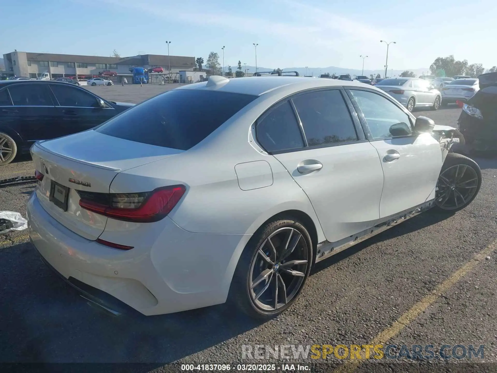 4 fotografías del automóvil dañado WBA5U7C00LA286622 BMW 3 SERIES 2020