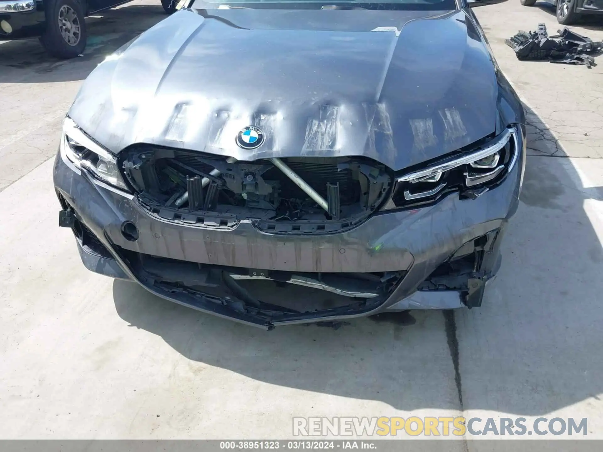 12 fotografías del automóvil dañado WBA5U7C01LFH01470 BMW 3 SERIES 2020