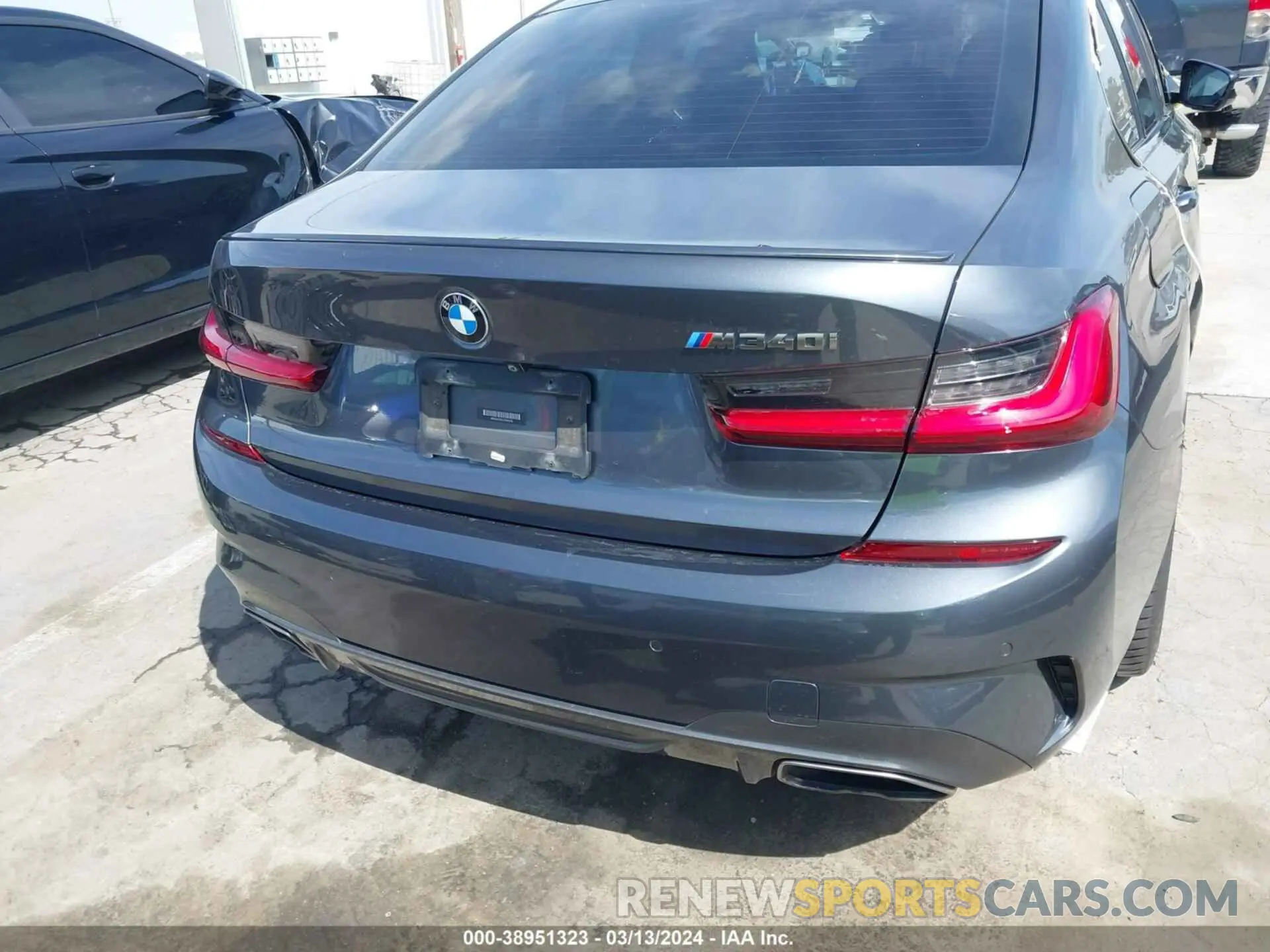 16 fotografías del automóvil dañado WBA5U7C01LFH01470 BMW 3 SERIES 2020