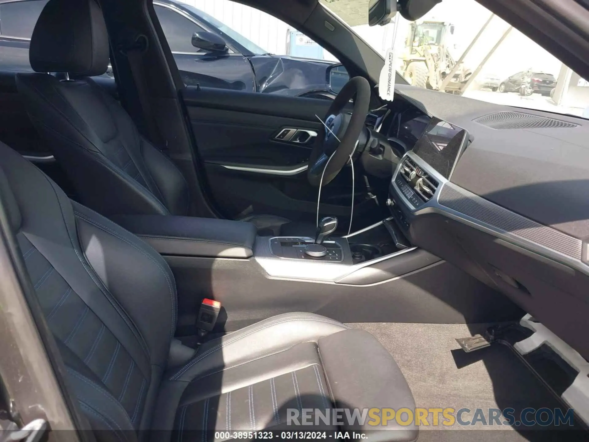 5 fotografías del automóvil dañado WBA5U7C01LFH01470 BMW 3 SERIES 2020