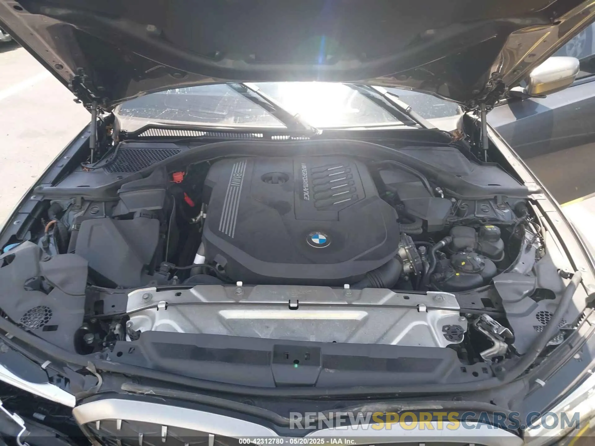 10 fotografías del automóvil dañado WBA5U7C01LFH30158 BMW 3 SERIES 2020