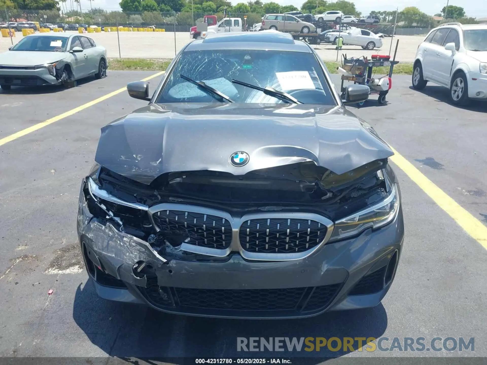 12 fotografías del automóvil dañado WBA5U7C01LFH30158 BMW 3 SERIES 2020
