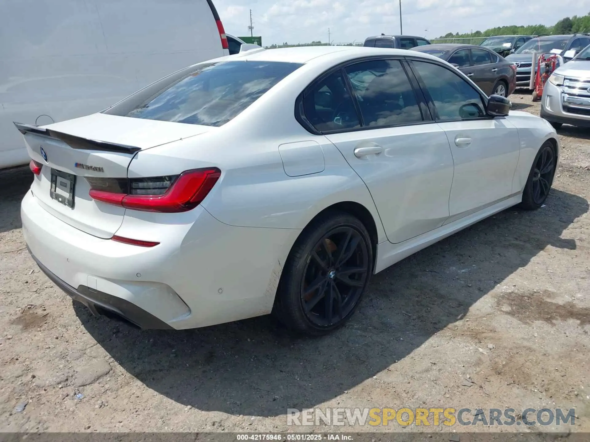 4 fotografías del automóvil dañado WBA5U7C06LA232418 BMW 3 SERIES 2020