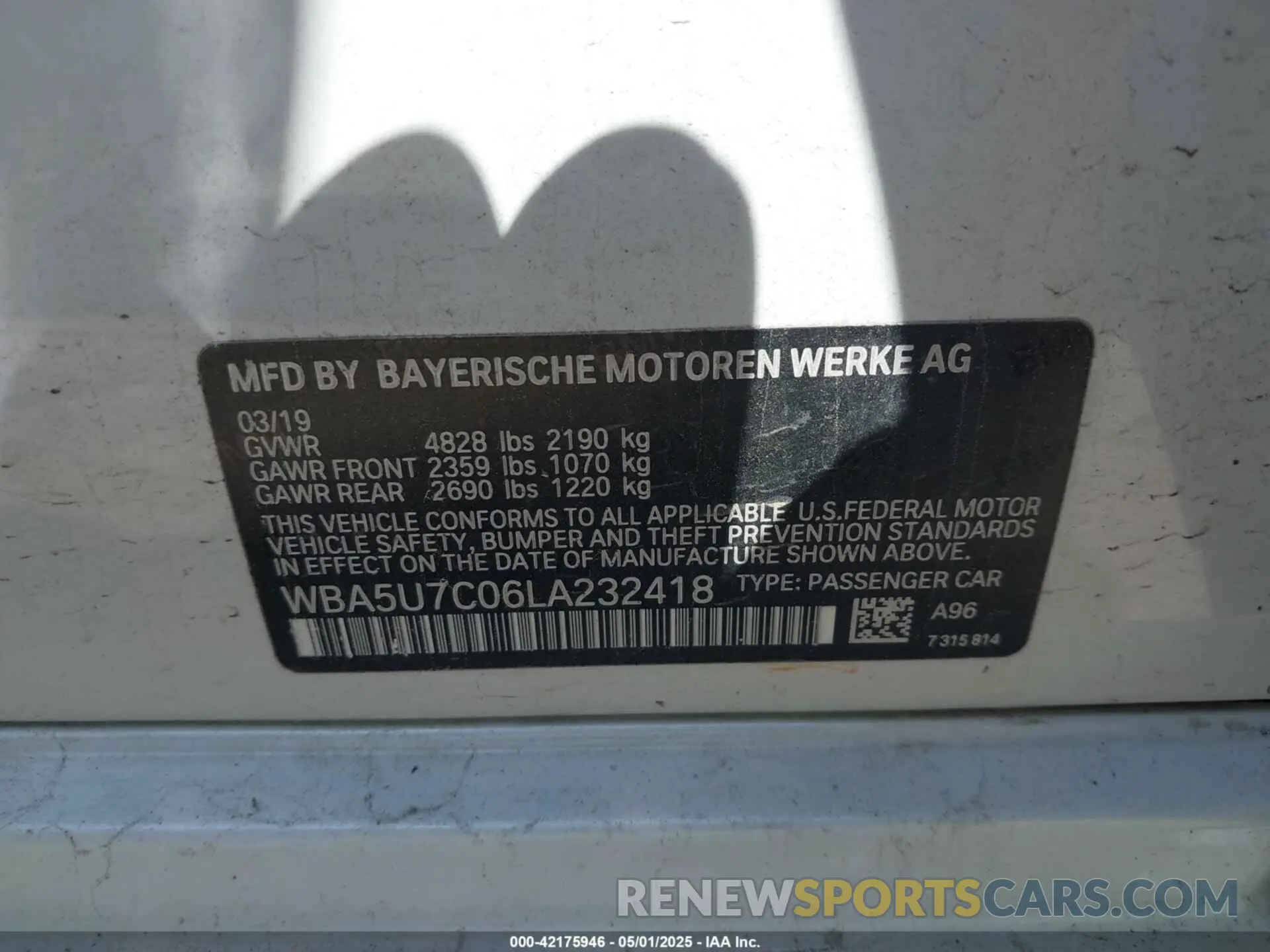 9 fotografías del automóvil dañado WBA5U7C06LA232418 BMW 3 SERIES 2020