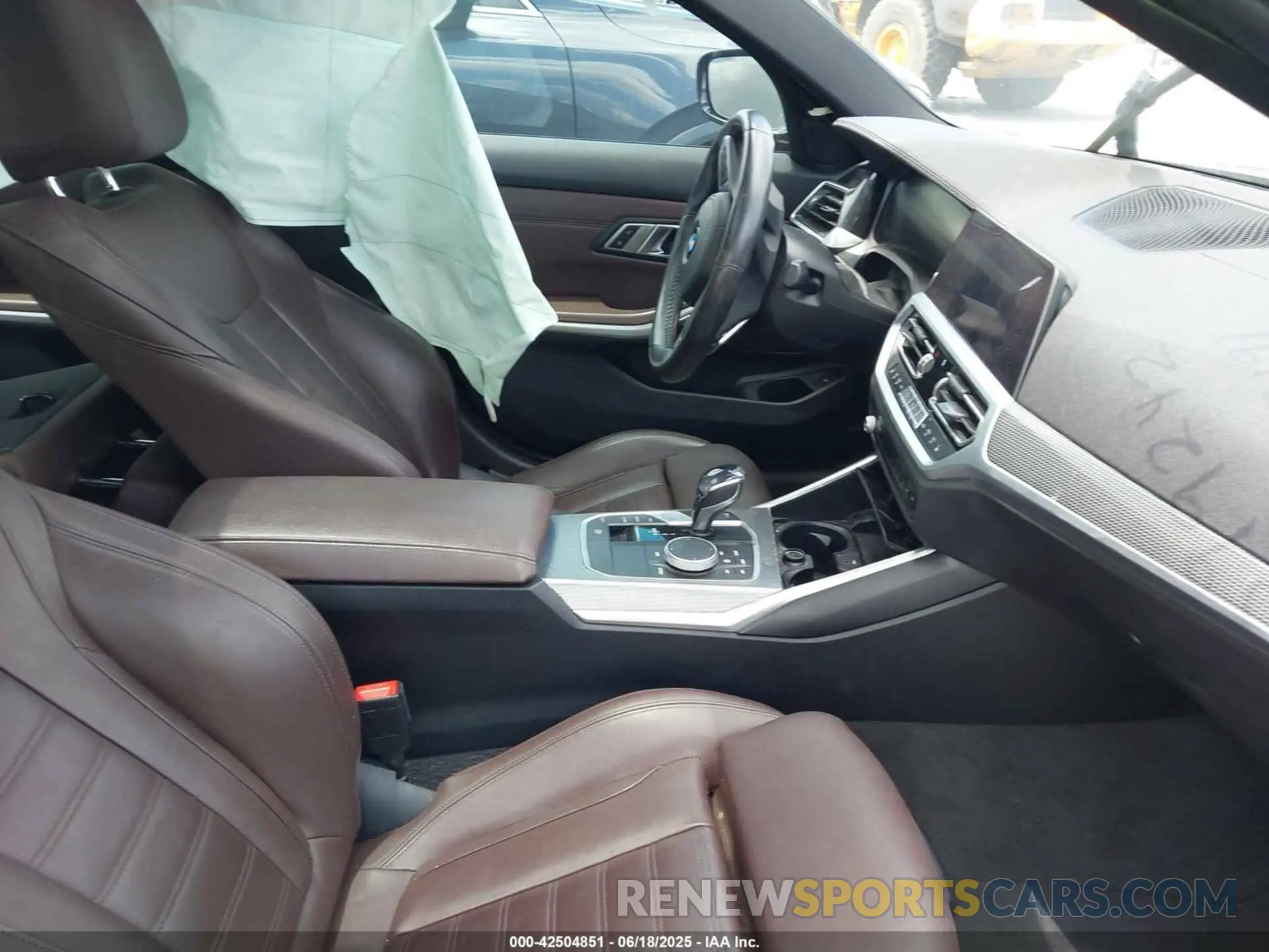 5 fotografías del automóvil dañado WBA5U7C06LFH27191 BMW 3 SERIES 2020