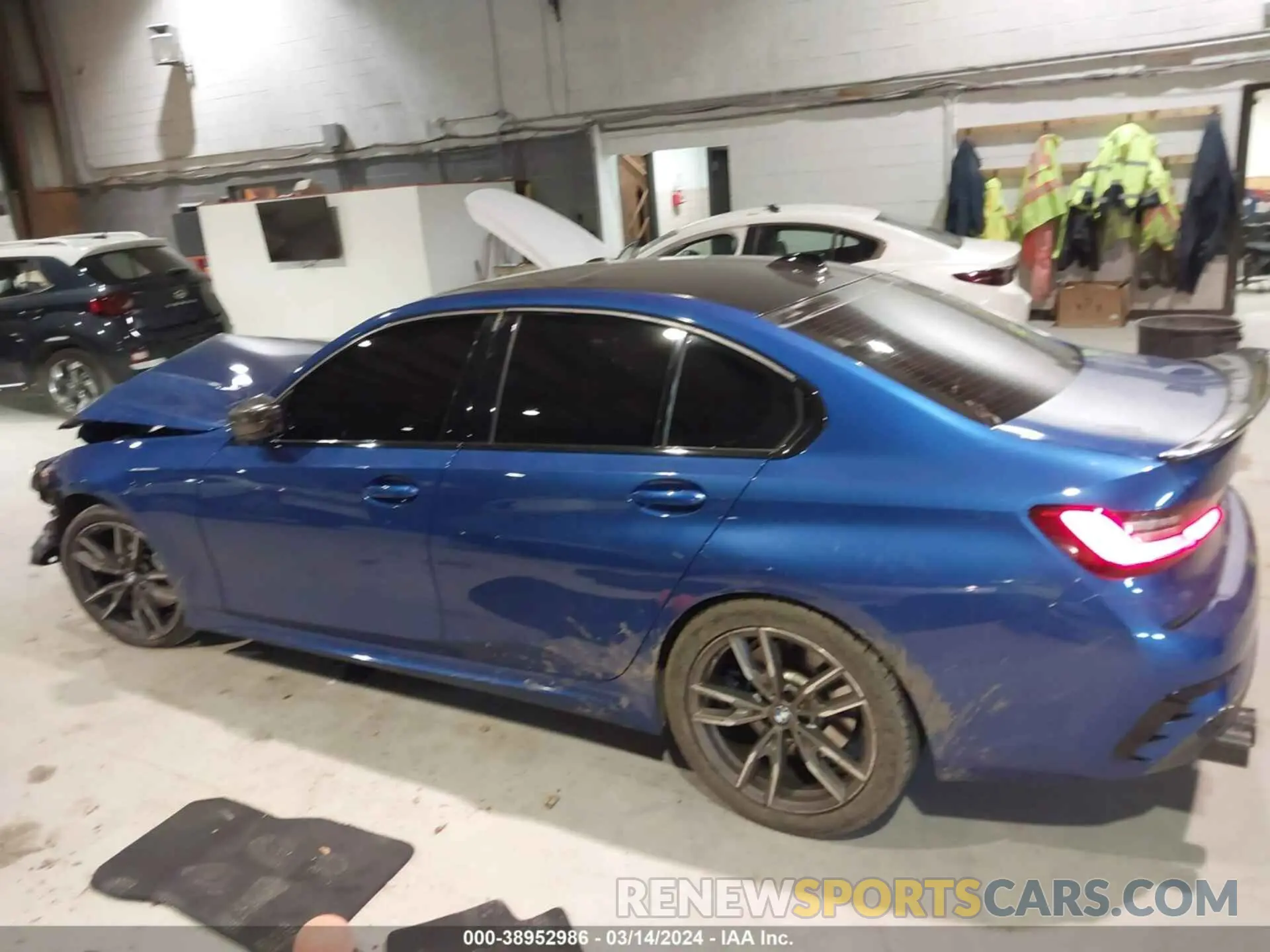 14 fotografías del automóvil dañado WBA5U7C07LA286665 BMW 3 SERIES 2020