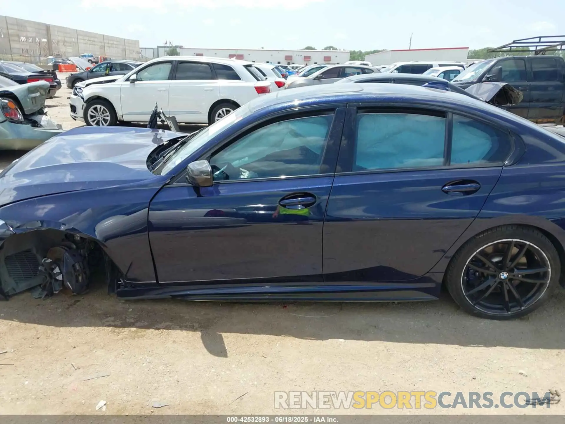 13 fotografías del automóvil dañado WBA5U7C07LFH34909 BMW 3 SERIES 2020
