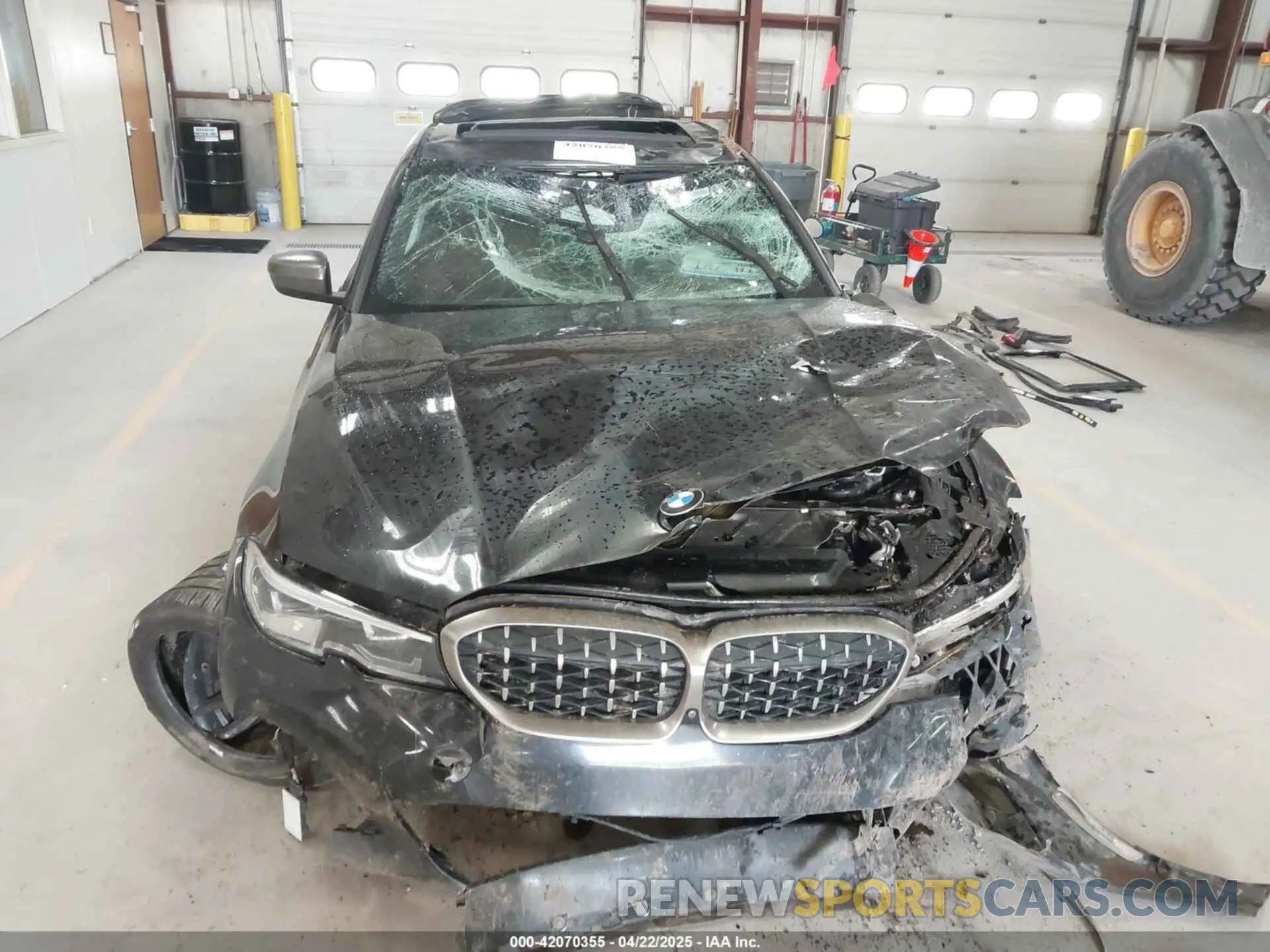 6 fotografías del automóvil dañado WBA5U9C04LA380613 BMW 3 SERIES 2020