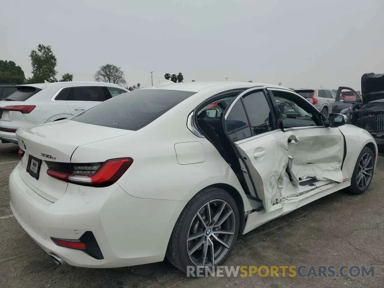 3 fotografías del automóvil dañado 3MW5P7J02M8B86870 BMW 3 SERIES 2021