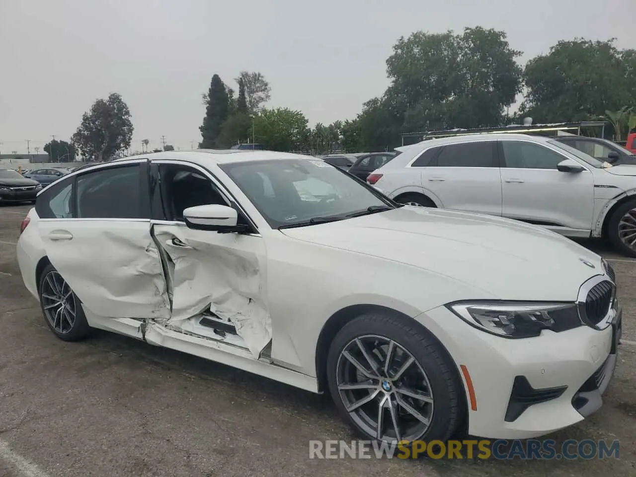 4 fotografías del automóvil dañado 3MW5P7J02M8B86870 BMW 3 SERIES 2021