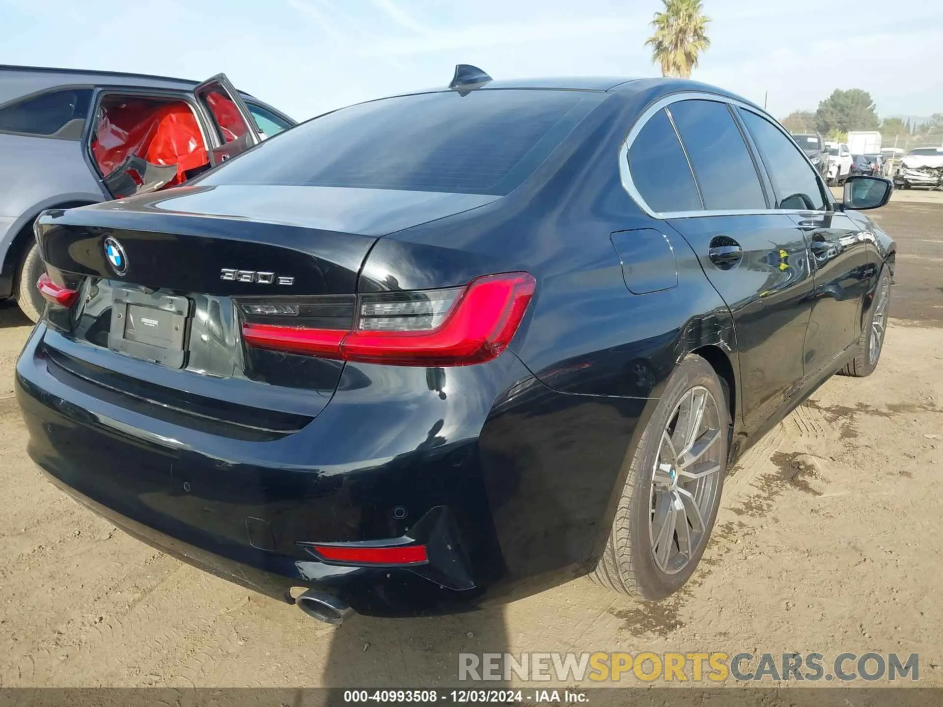 4 fotografías del automóvil dañado 3MW5P7J05M8B83798 BMW 3 SERIES 2021