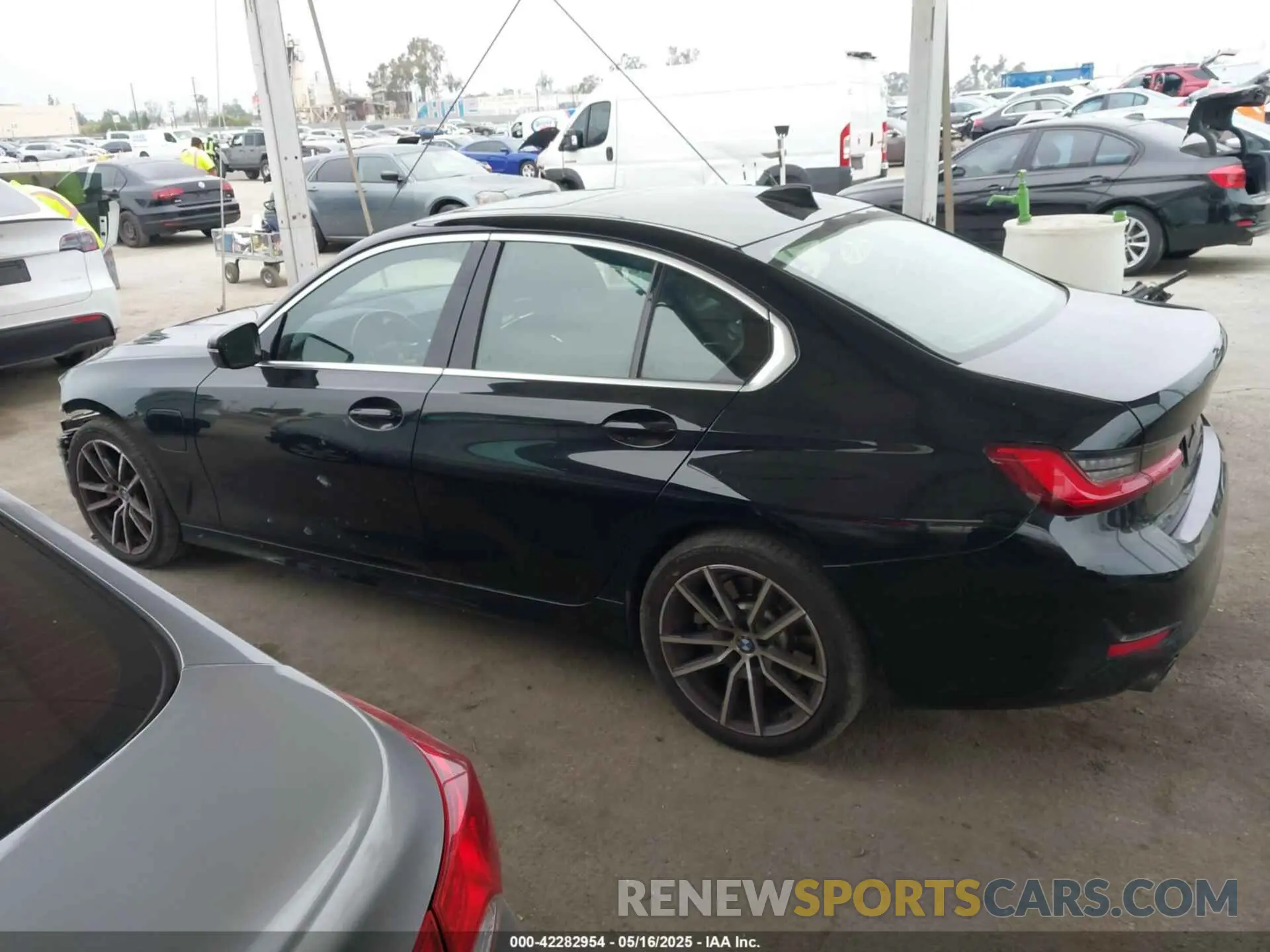 15 fotografías del automóvil dañado 3MW5P7J09M8B75719 BMW 3 SERIES 2021