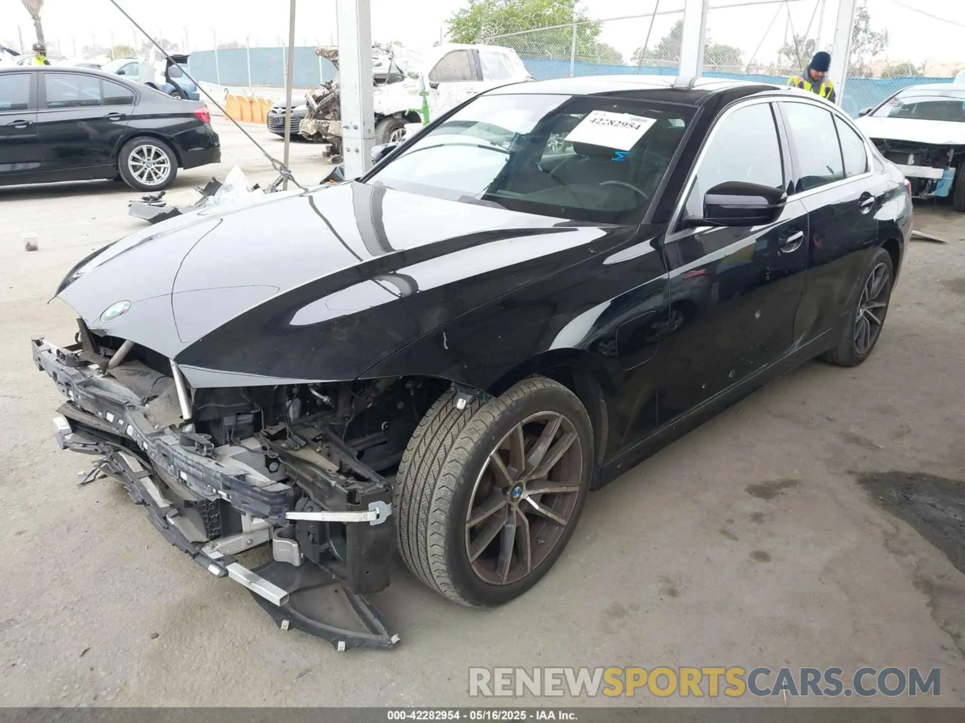 2 fotografías del automóvil dañado 3MW5P7J09M8B75719 BMW 3 SERIES 2021