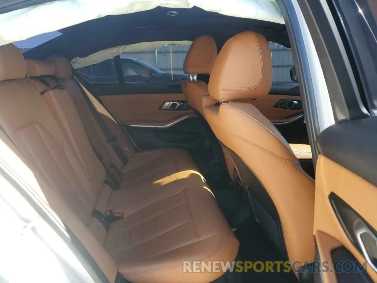 10 fotografías del automóvil dañado 3MW5R1J01M8B95759 BMW 3 SERIES 2021