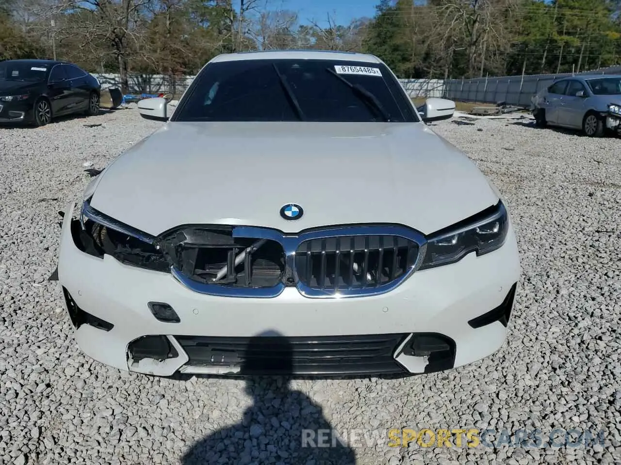 5 fotografías del automóvil dañado 3MW5R1J01M8B95759 BMW 3 SERIES 2021